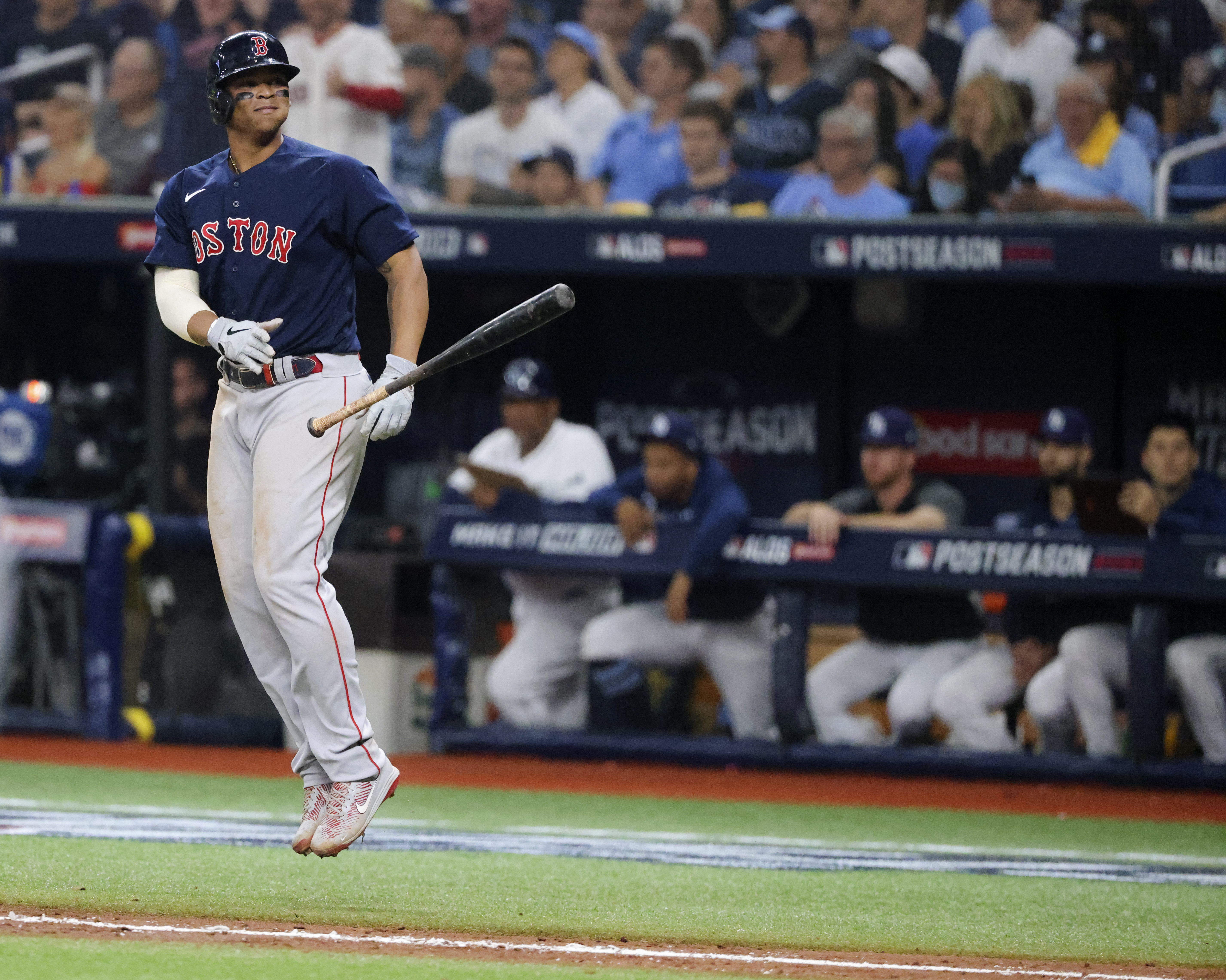 Red Sox' Rafael Devers battling through forearm discomfort against Rays -  The Boston Globe