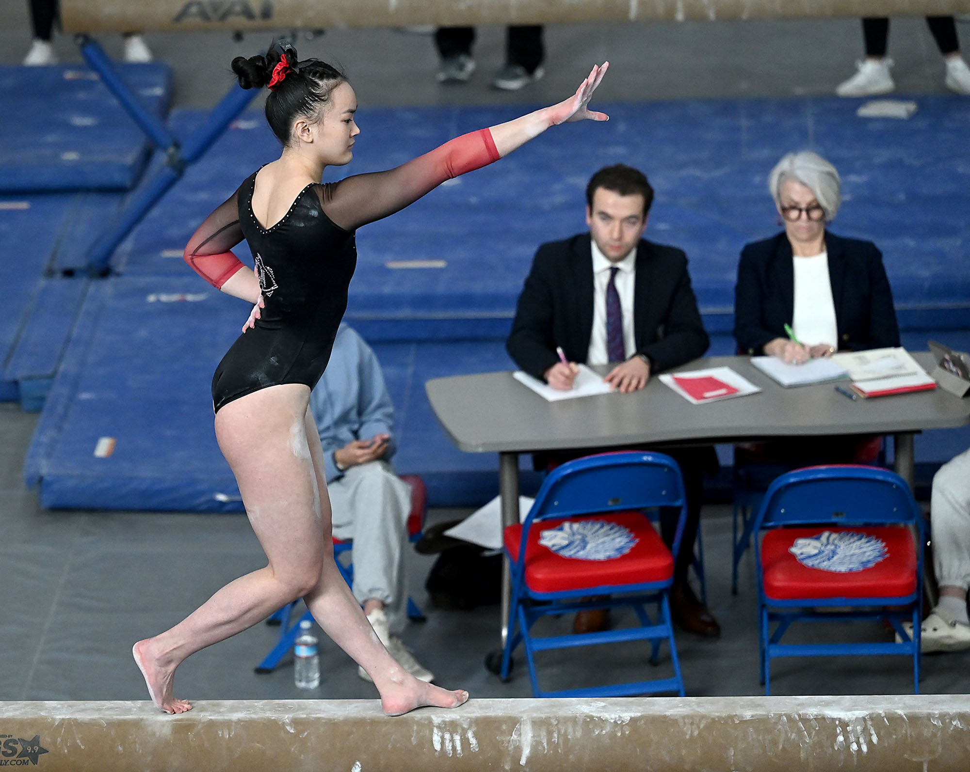 US women's gymnastics team wins world title and punches its ticket to 2024  Olympics - The Boston Globe