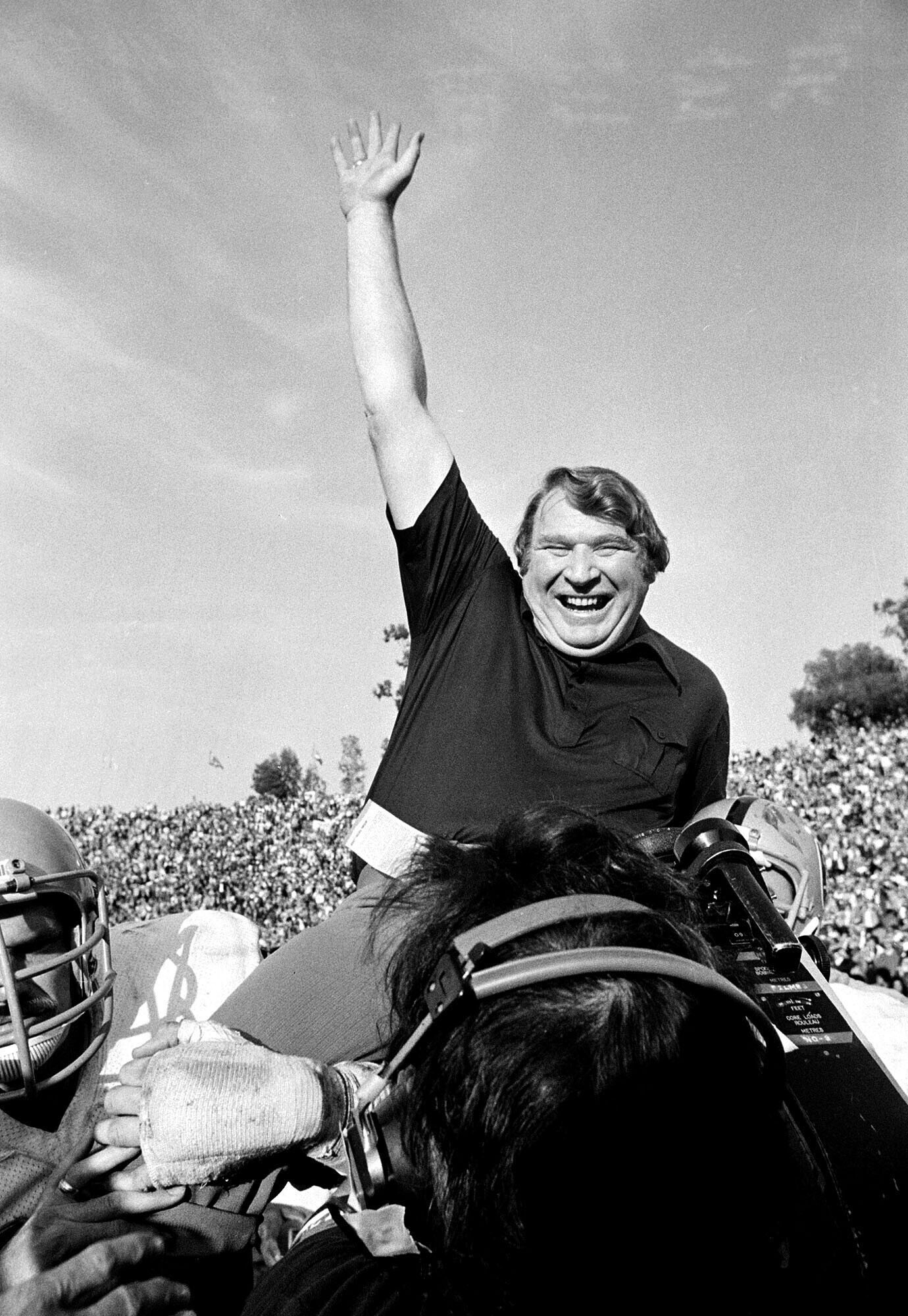 NFL community mourns passing of legendary Hall of Fame coach, broadcaster  John Madden