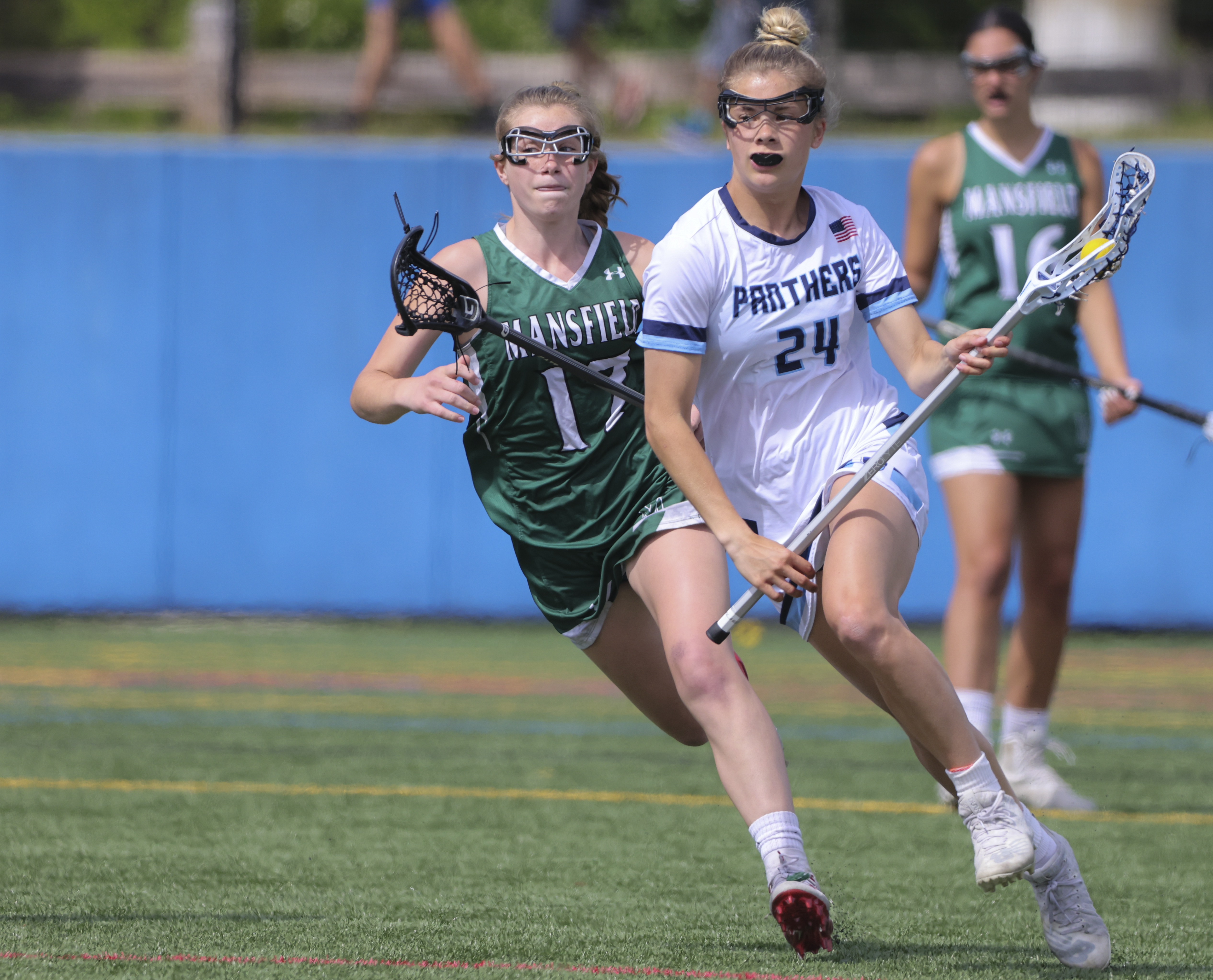 Franklin High's Kenzie Baker advances the ball upfield during a recent contest.