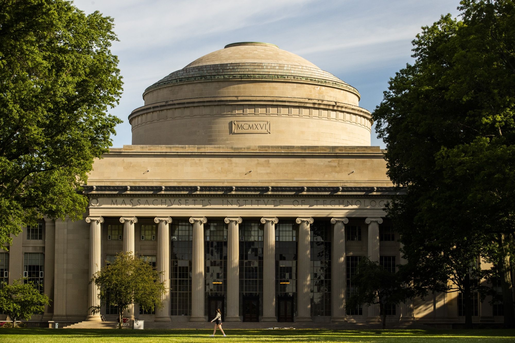 Massachusetts Institute of Technology (MIT)