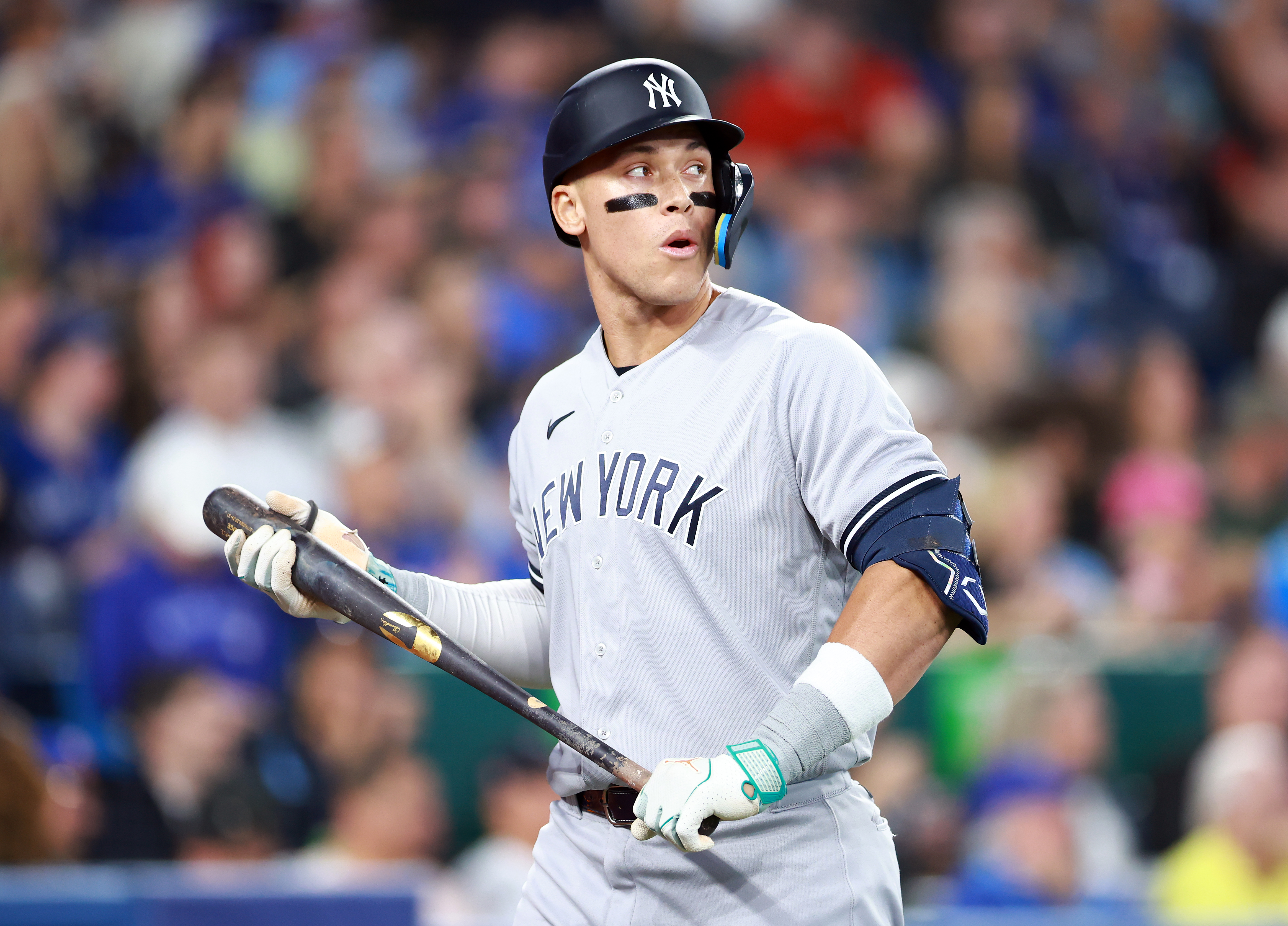 Aaron Judge hits Opening Day HR vs Giants, explains Yankees choice