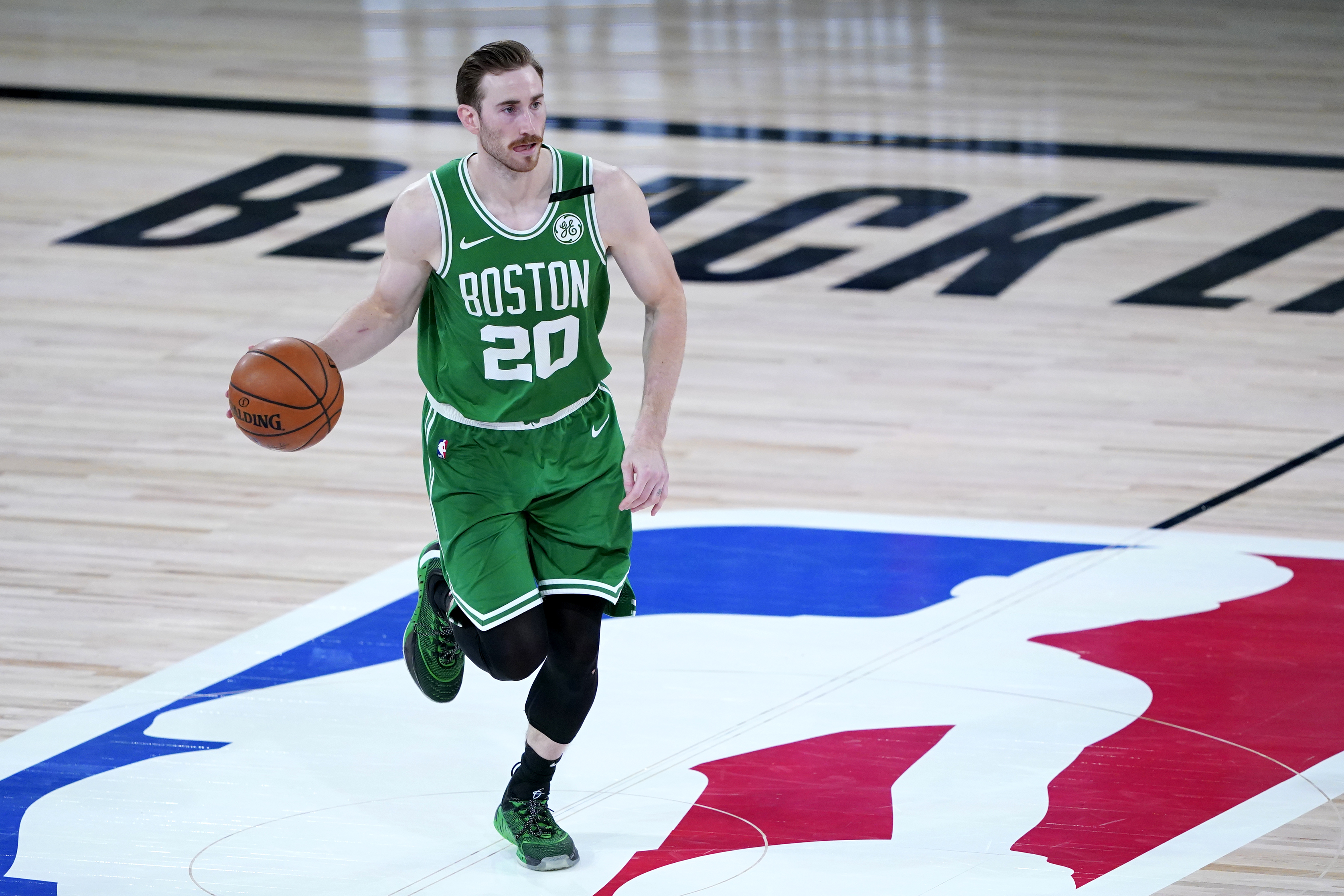 Celtics star Gordon Hayward breaks hand; out indefinitely