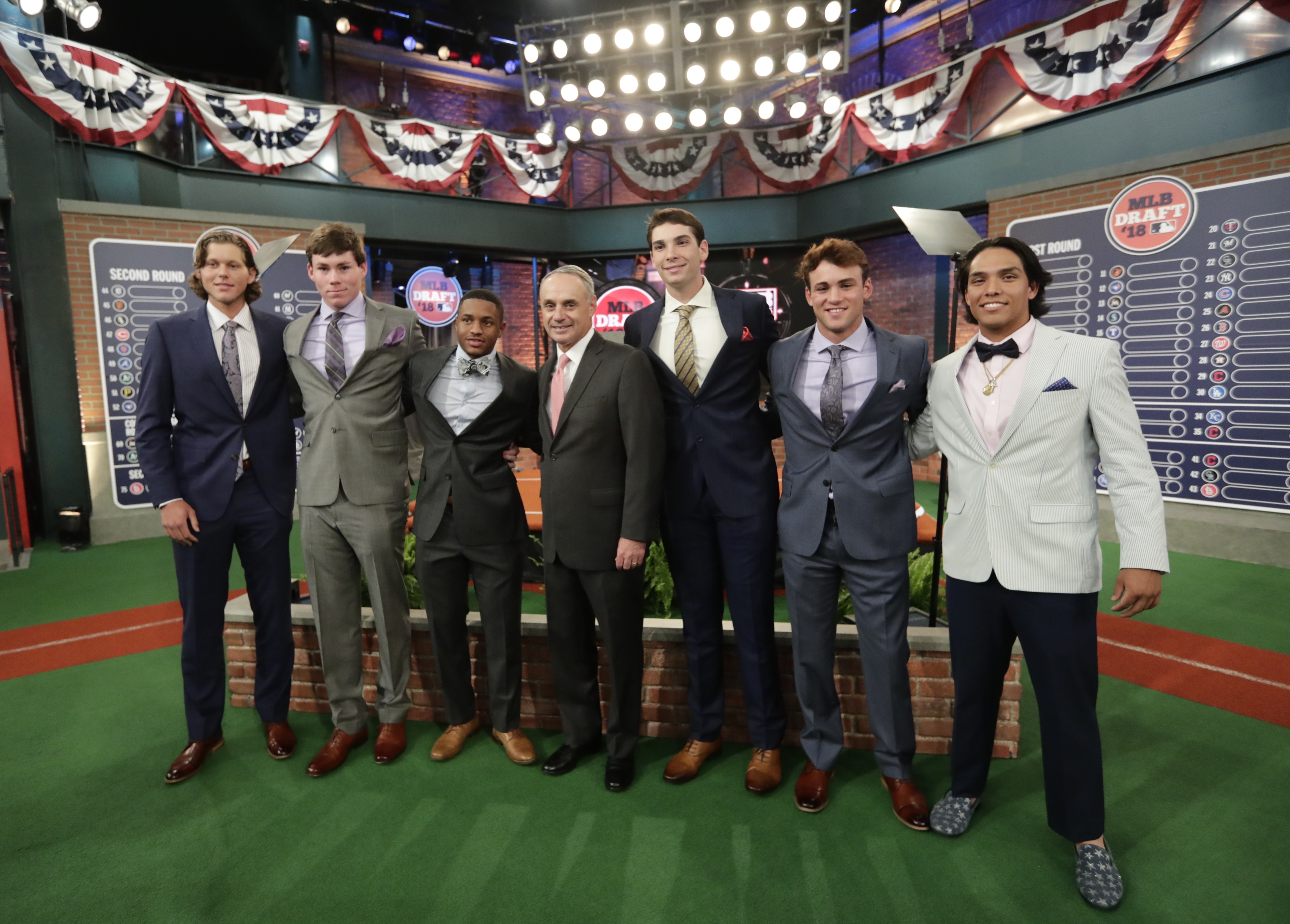 Carter Stewart, third from right, was a first-round pick in 2018. After he didn't sign and attended junior college, he went to play in Japan.