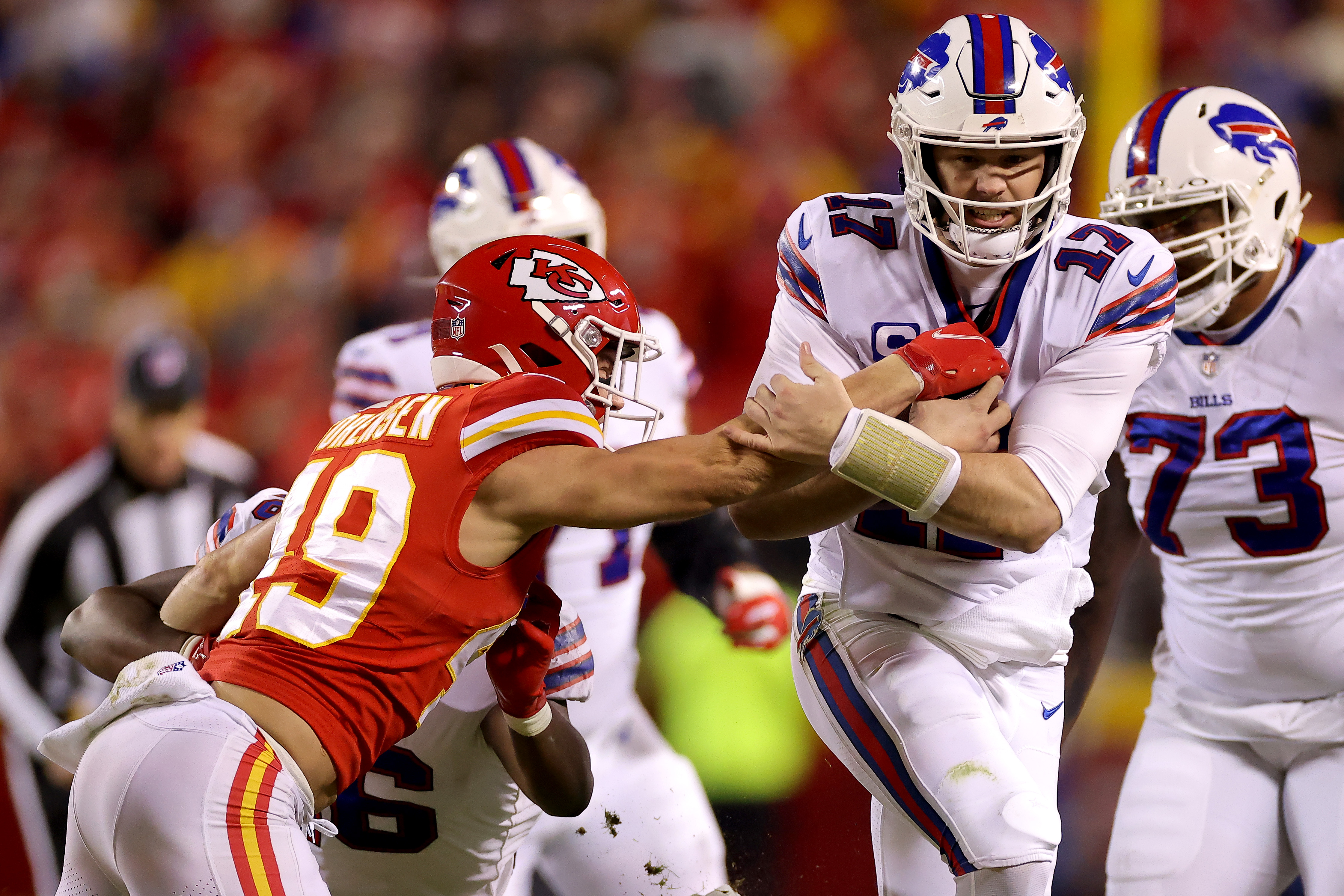 Watch video: Kansas City Chiefs 42 beat Bills 36 in thriller