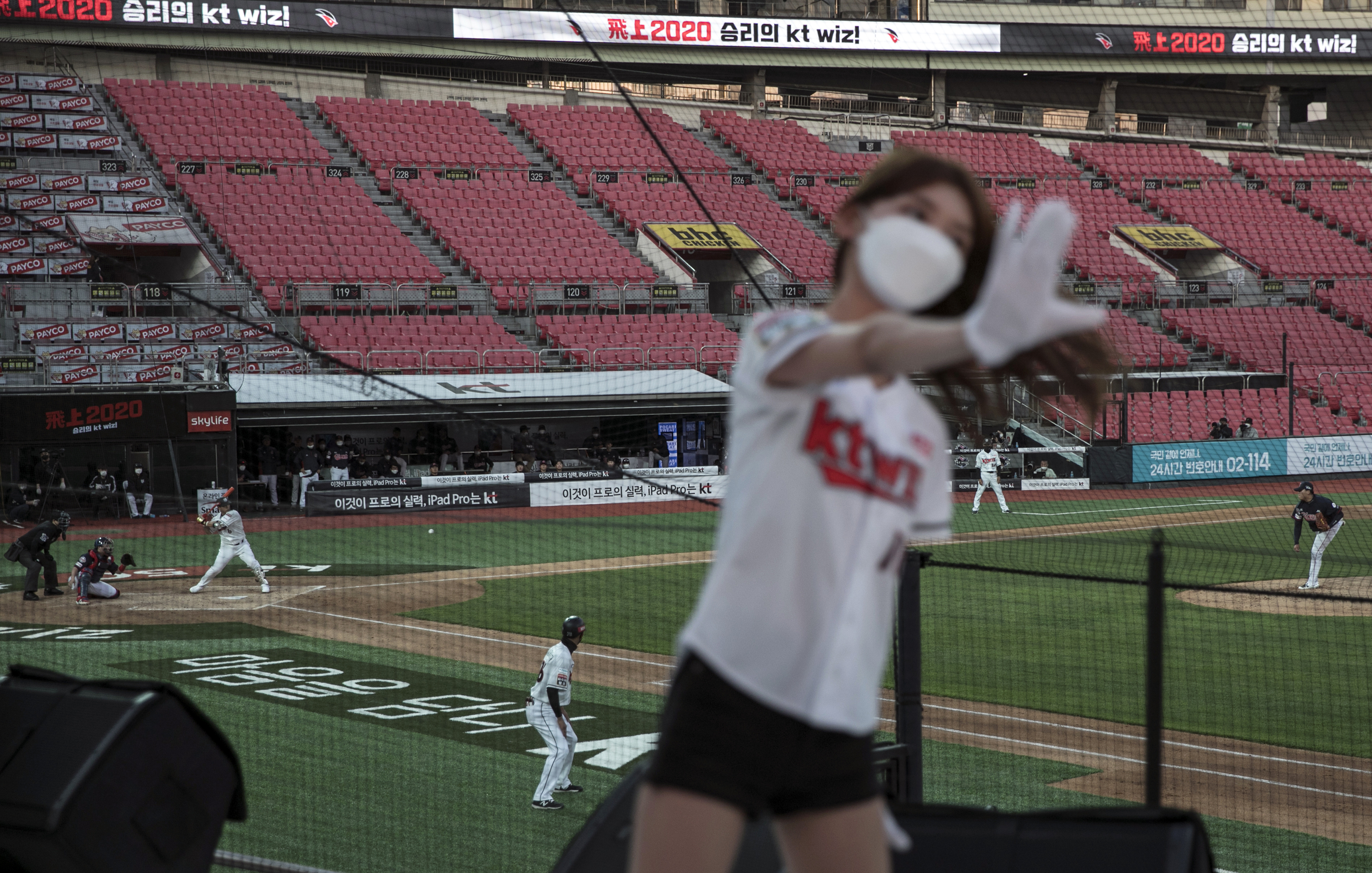 What I learned after watching a weeks worth of Korean baseball