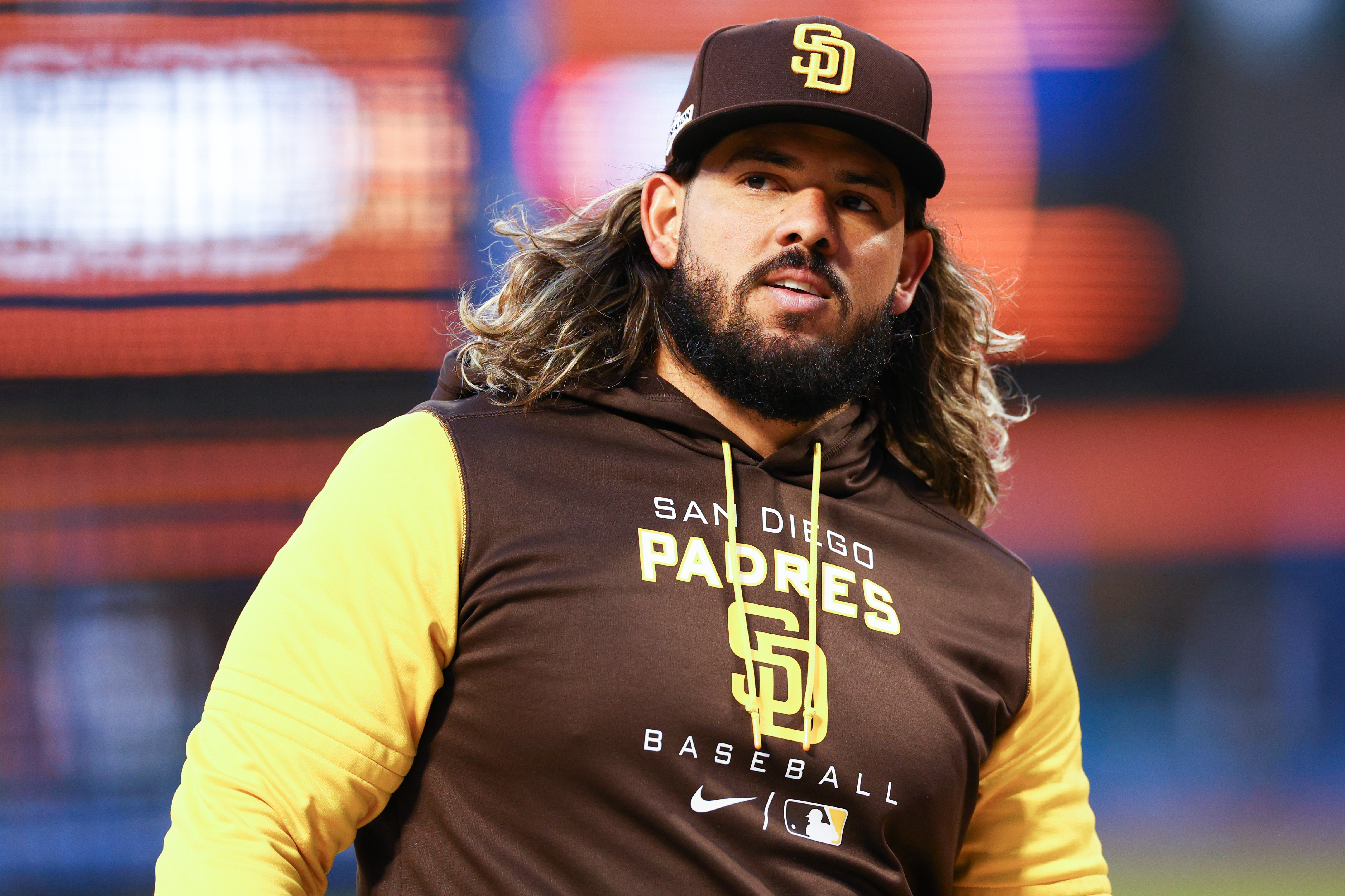 Red Sox sign catcher Jorge Alfaro to minor-league deal - The