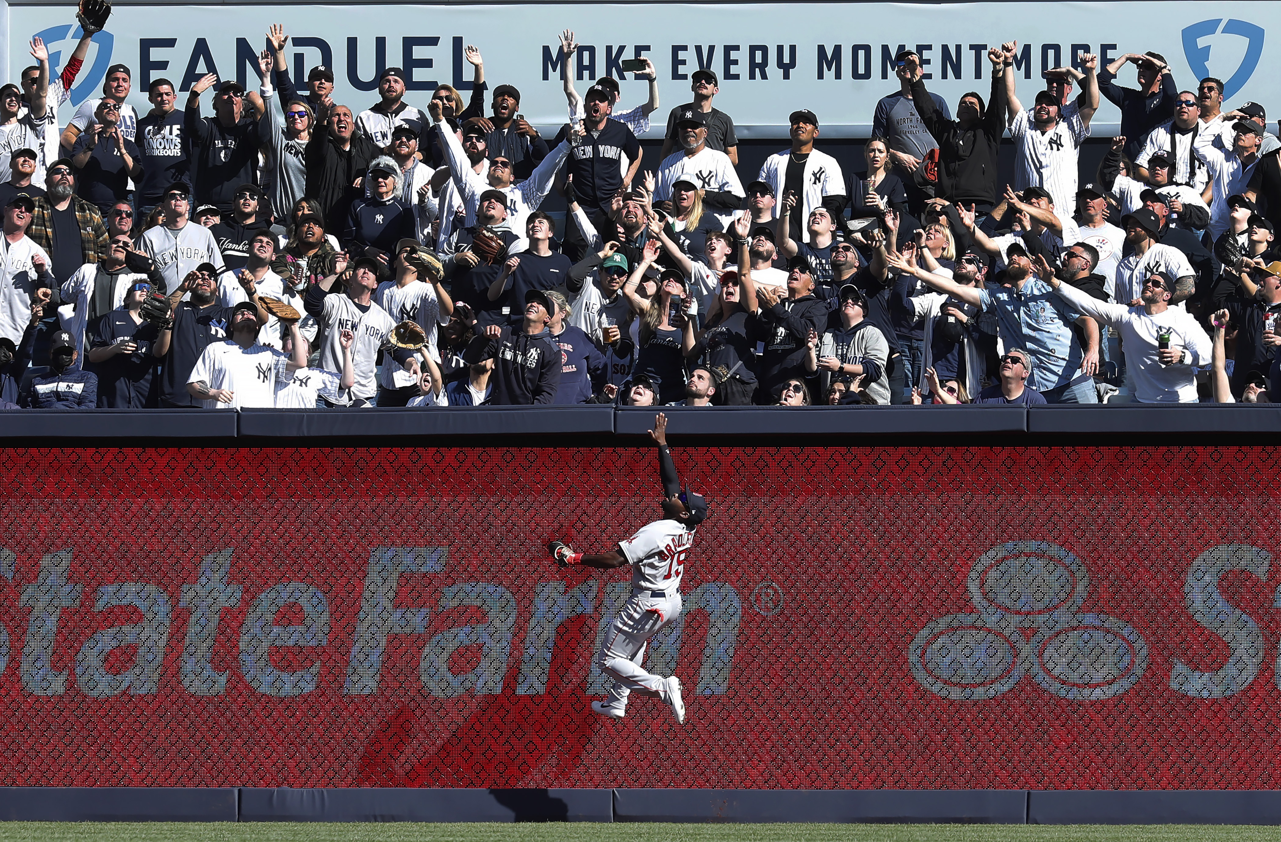 Runs still hard to come by, but Red Sox find enough to take Yankee Stadium  series finale - The Boston Globe