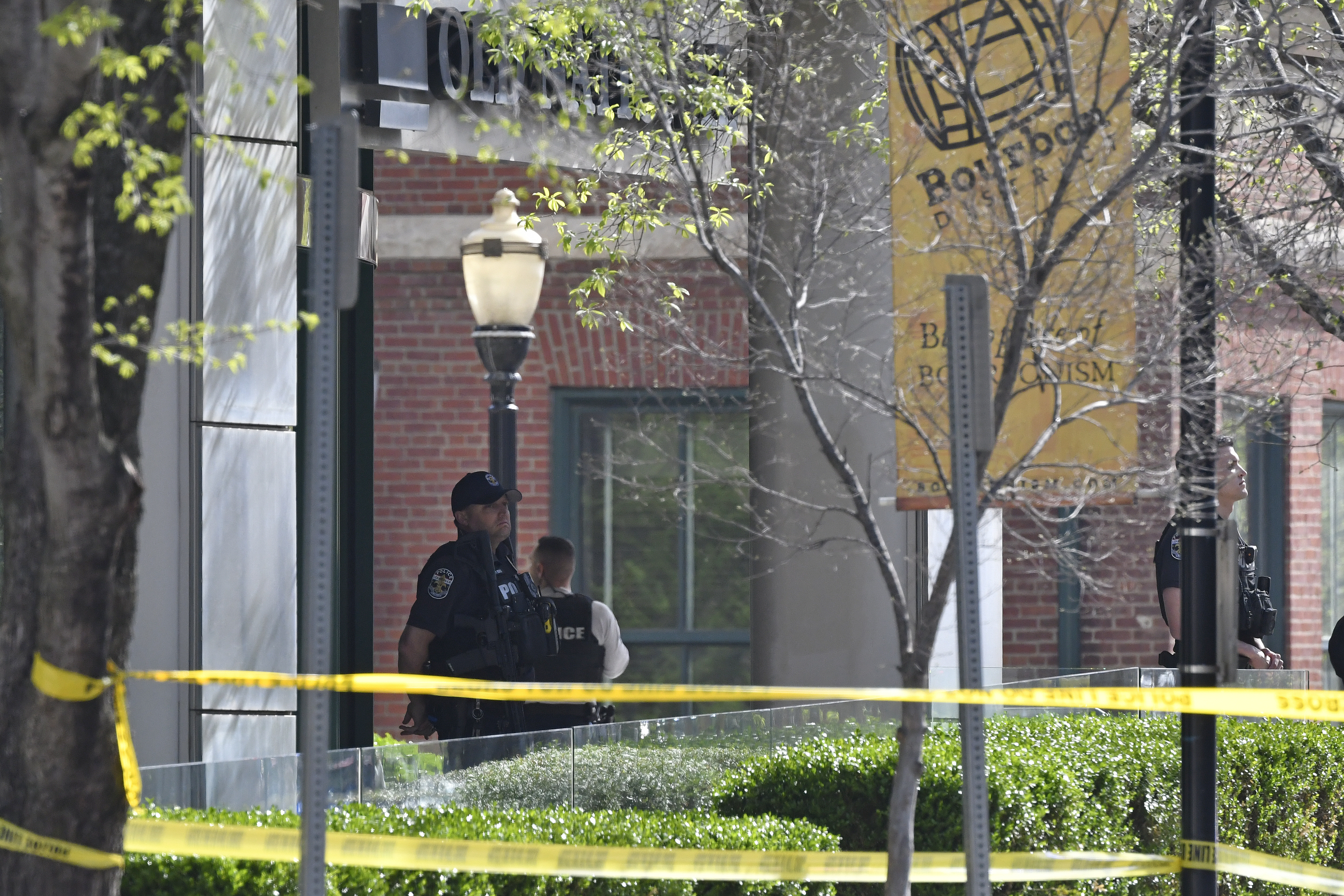 Photos: Louisville, Kentucky, mass shooting at Old National Bank