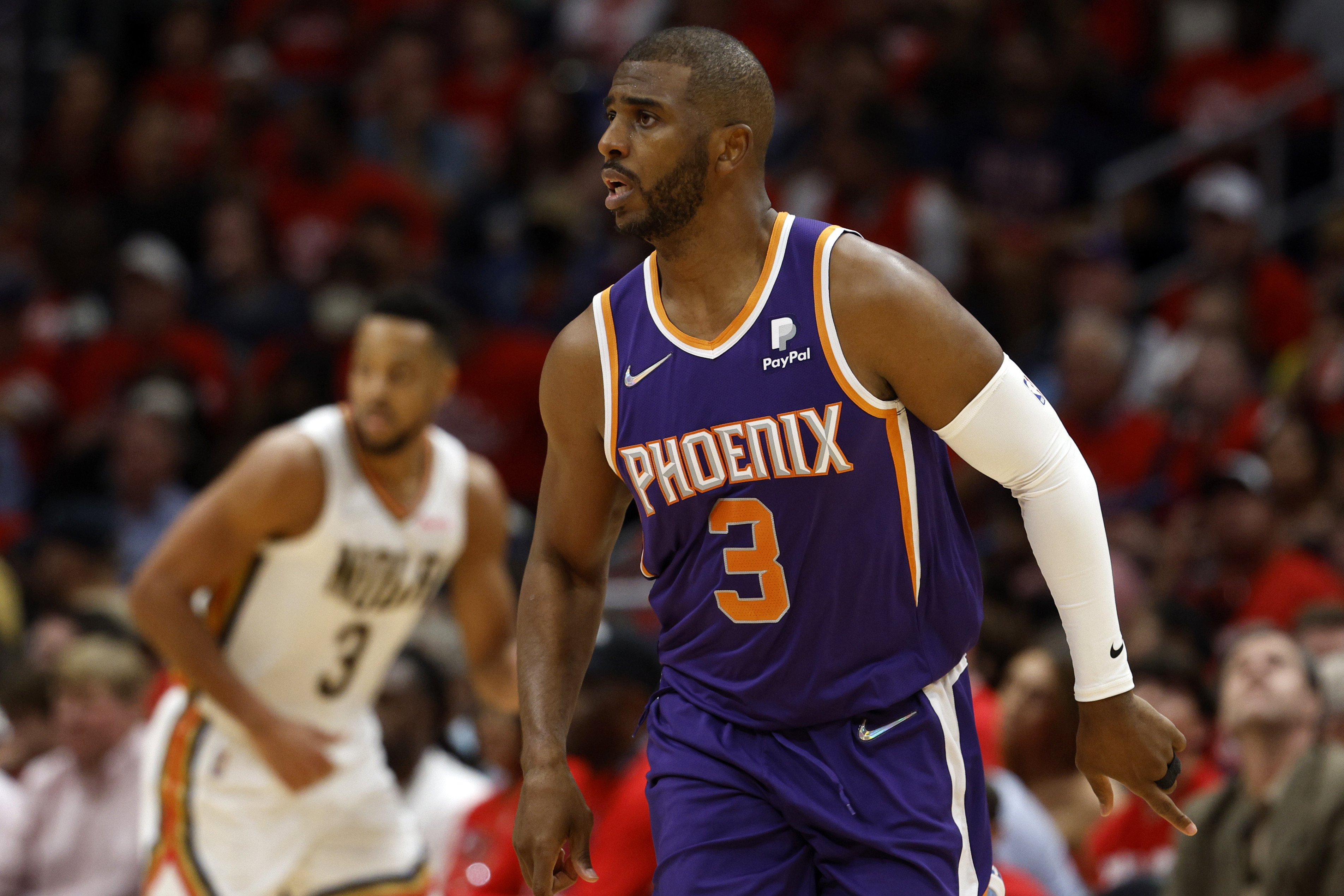 Perfect Paul, top-seeded Suns finish off Pelicans in Game 6