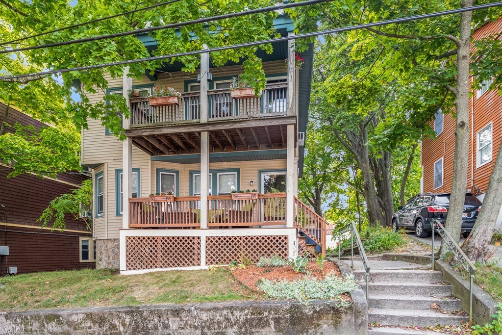 Homes for sale with Robin Hoodinspired addresses The Boston Globe