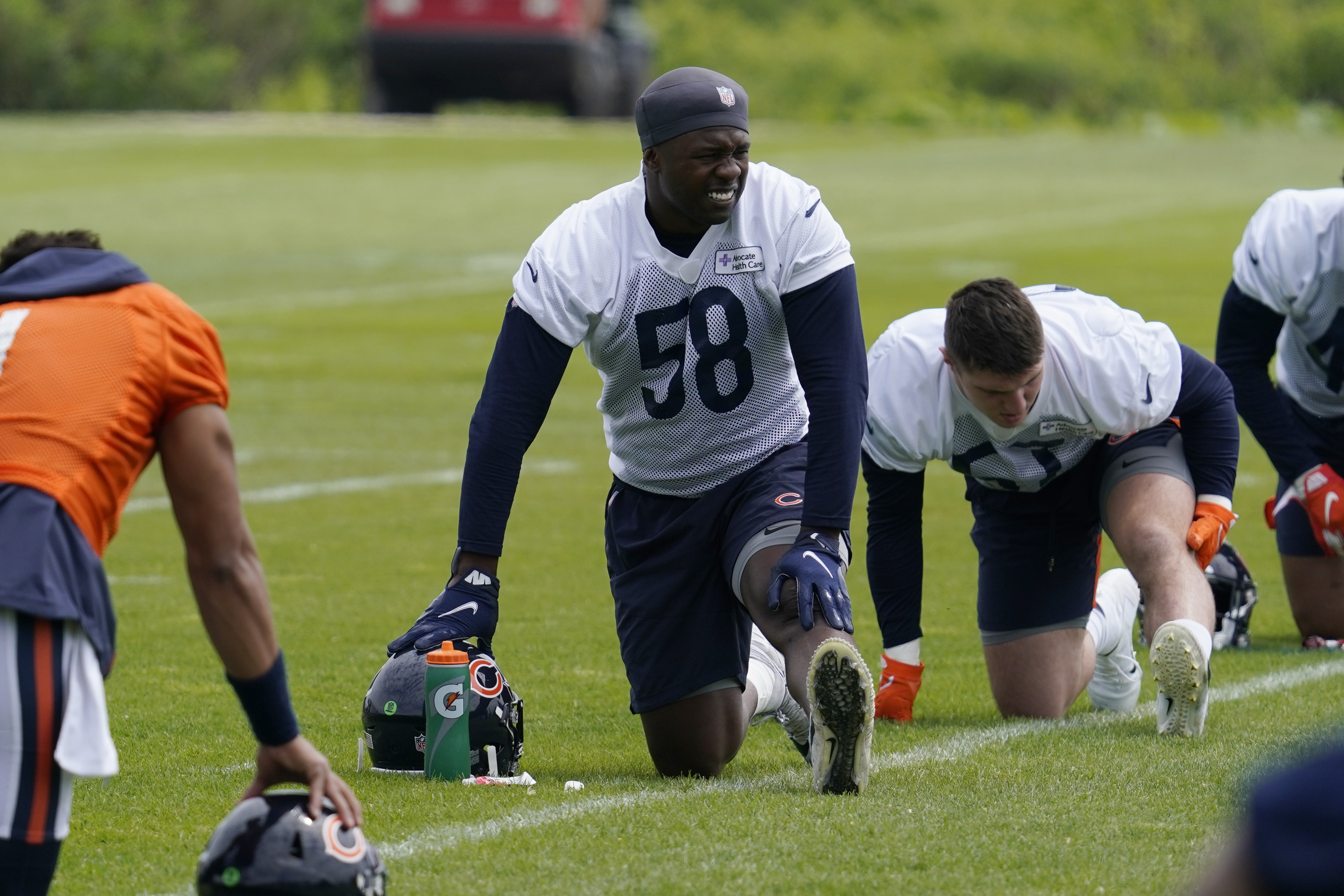 Chicago Bears inside linebacker Roquan Smith (58) walks off the