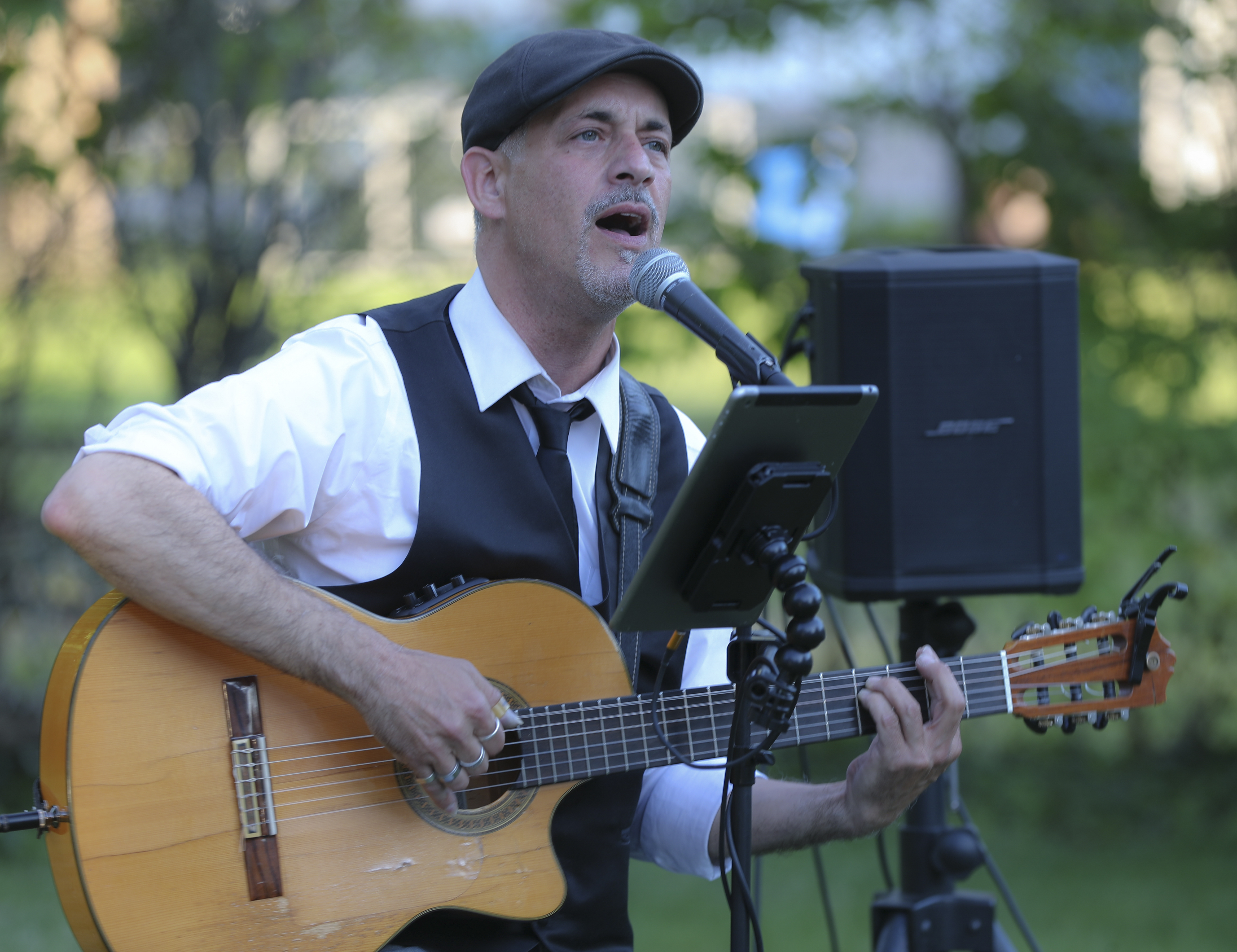 Serenade for a homeless man