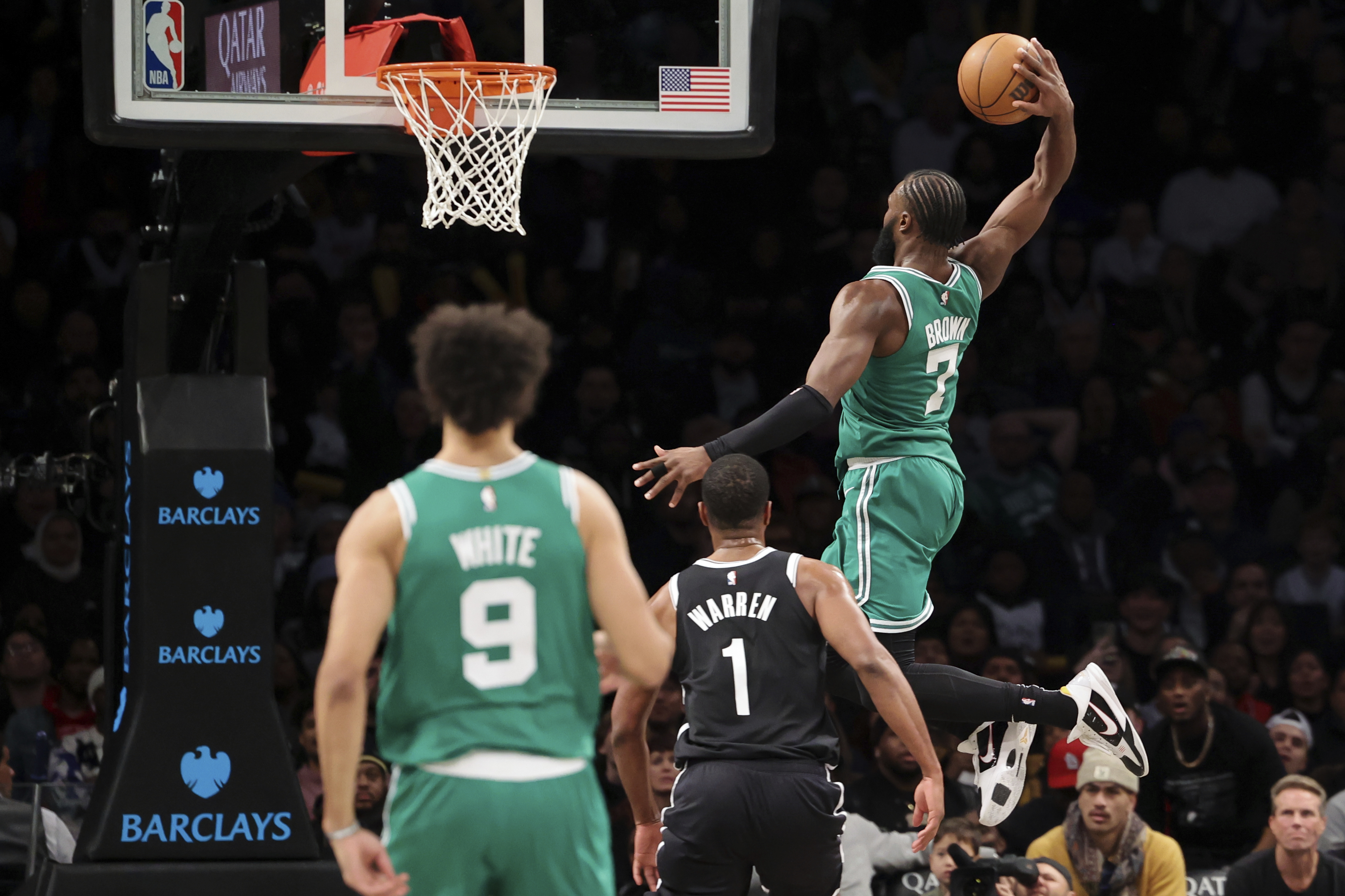 Jaylen Brown leads Celtics with 34 points while defense seals