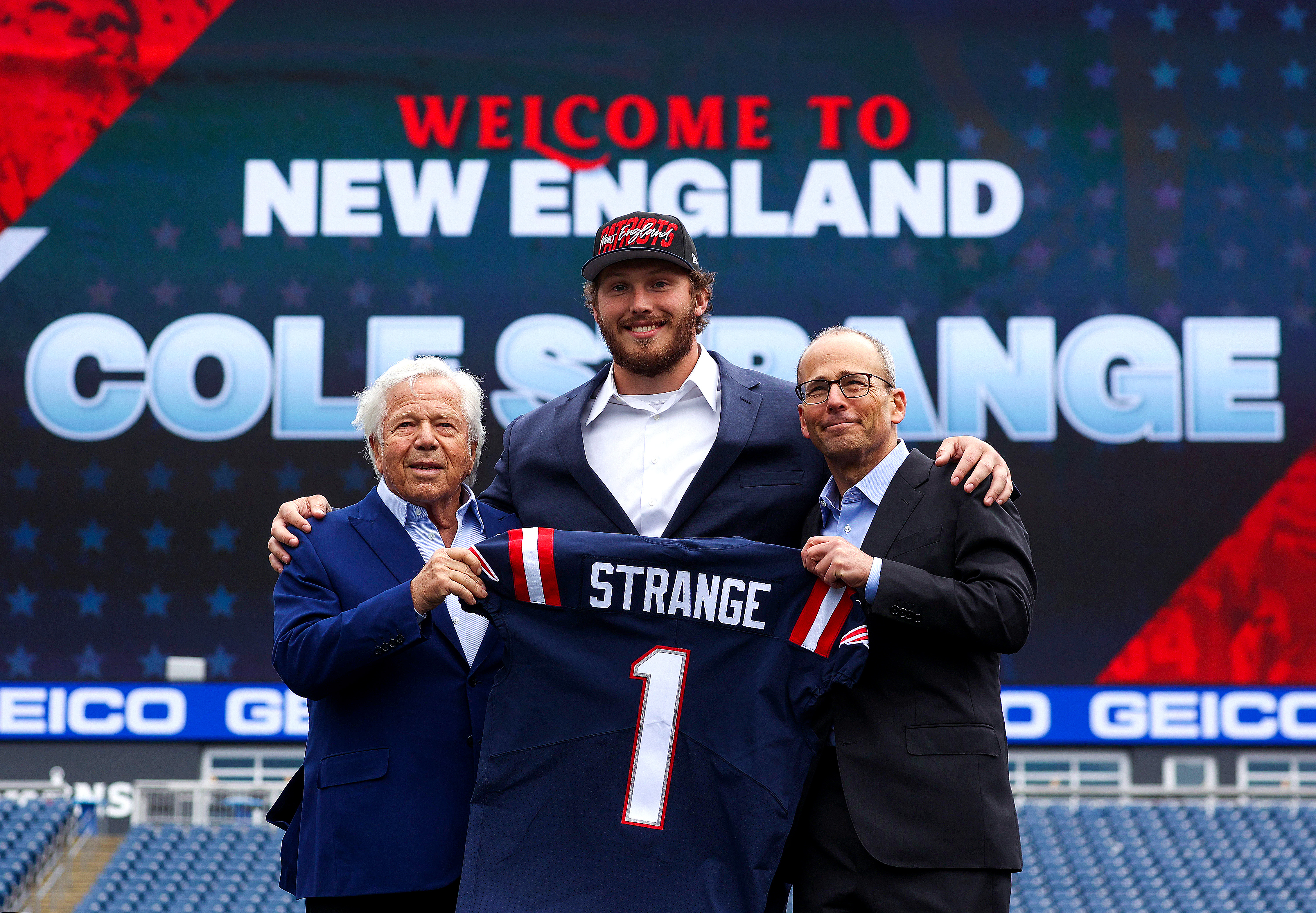 With the 14th pick in the NFL Draft, the Patriots have an opportunity to  fill a position of need - The Boston Globe