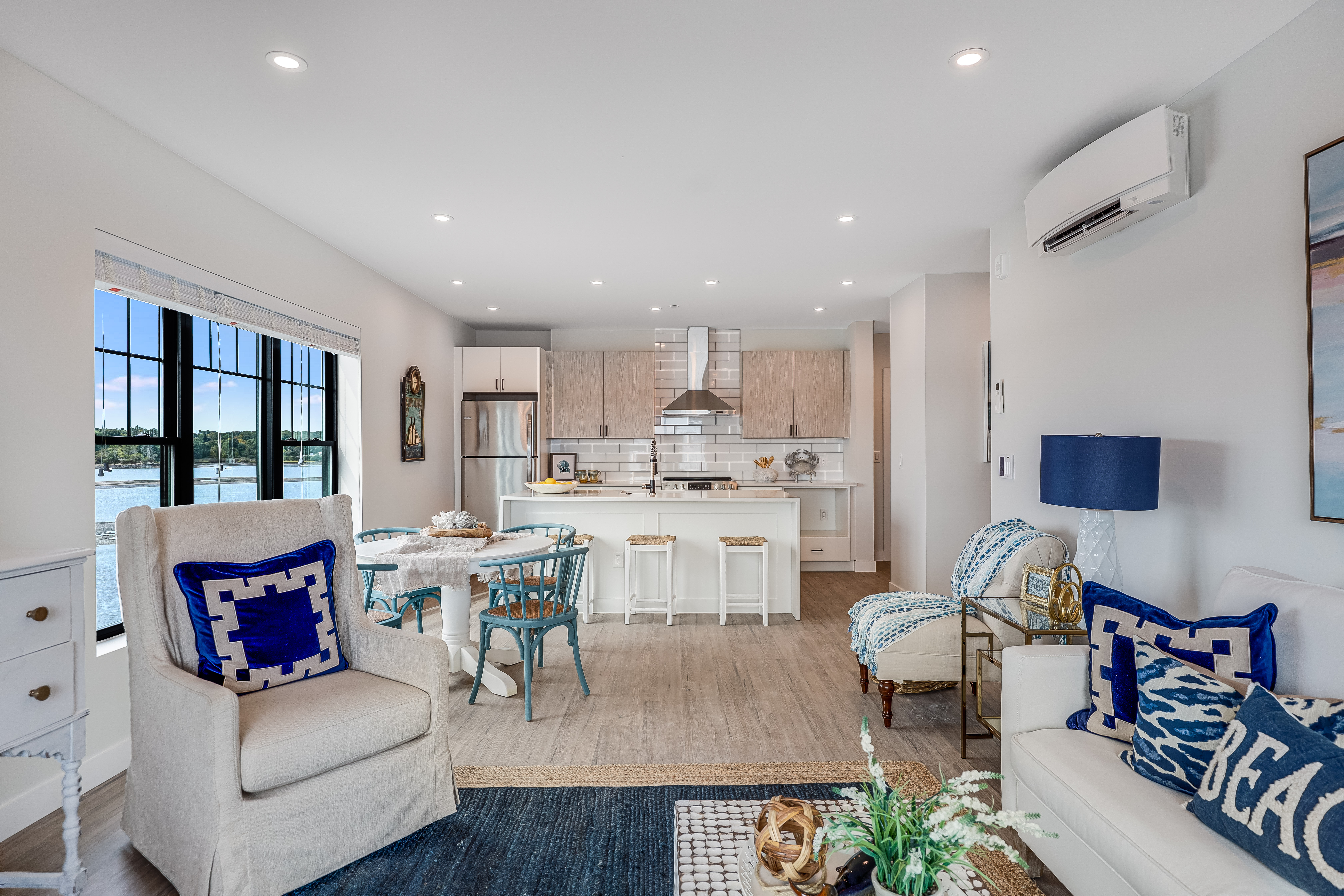 sedna-matt-surette-unit-living-kitchen