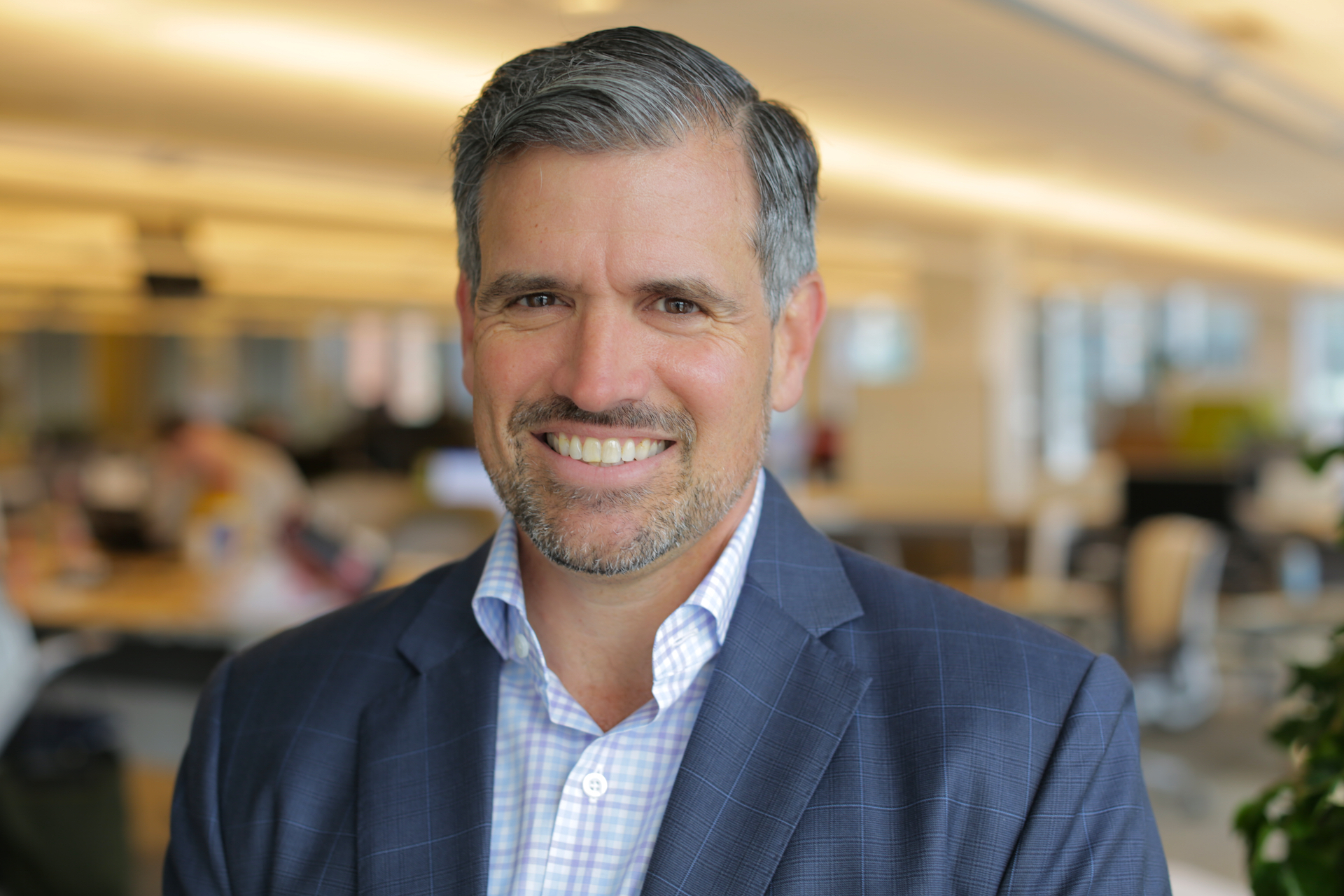 Fidelity bites on bitcoin - The Boston Globe