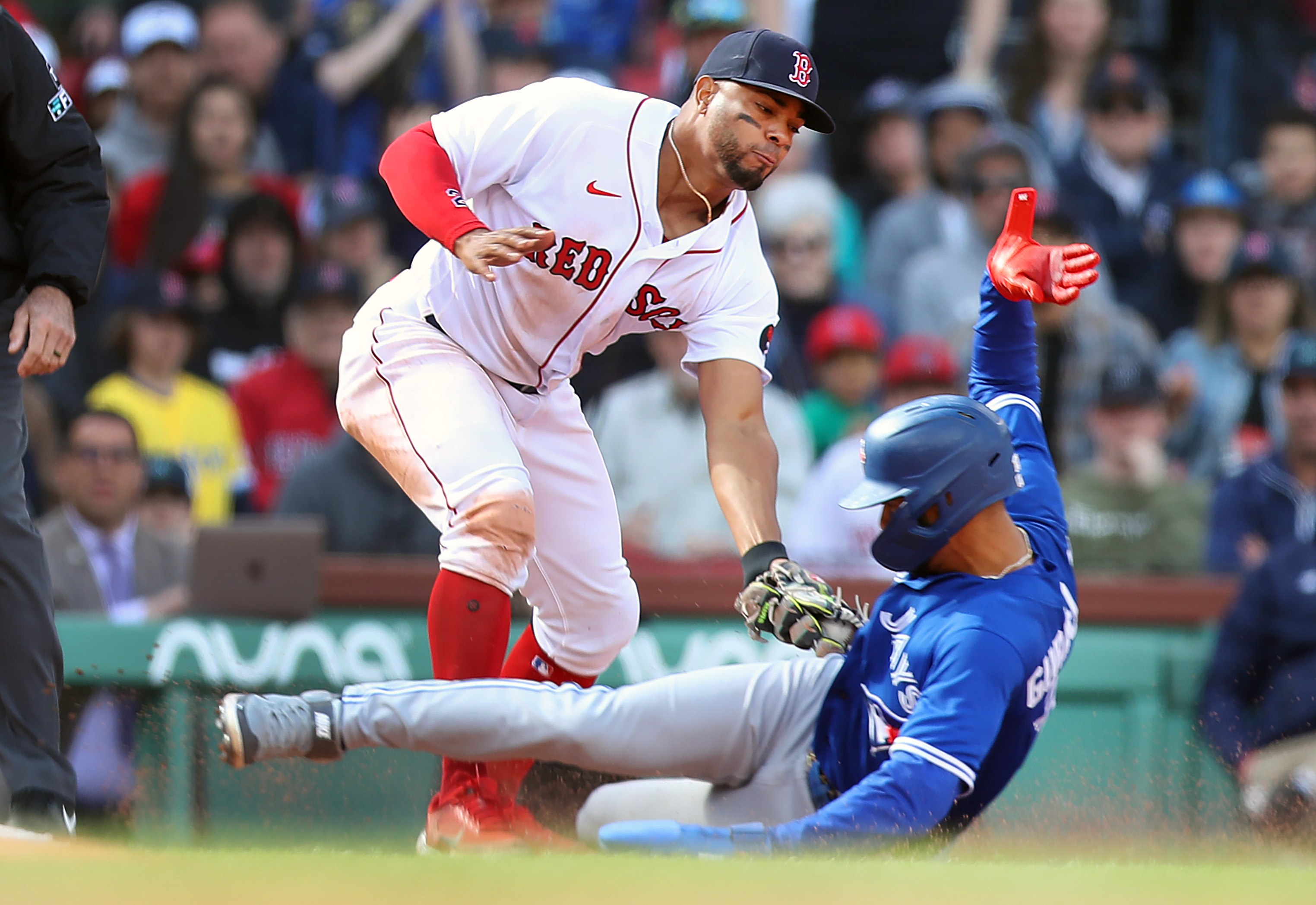 Boston Red Sox News: What's Being Done To Re-Sign Xander Bogaerts