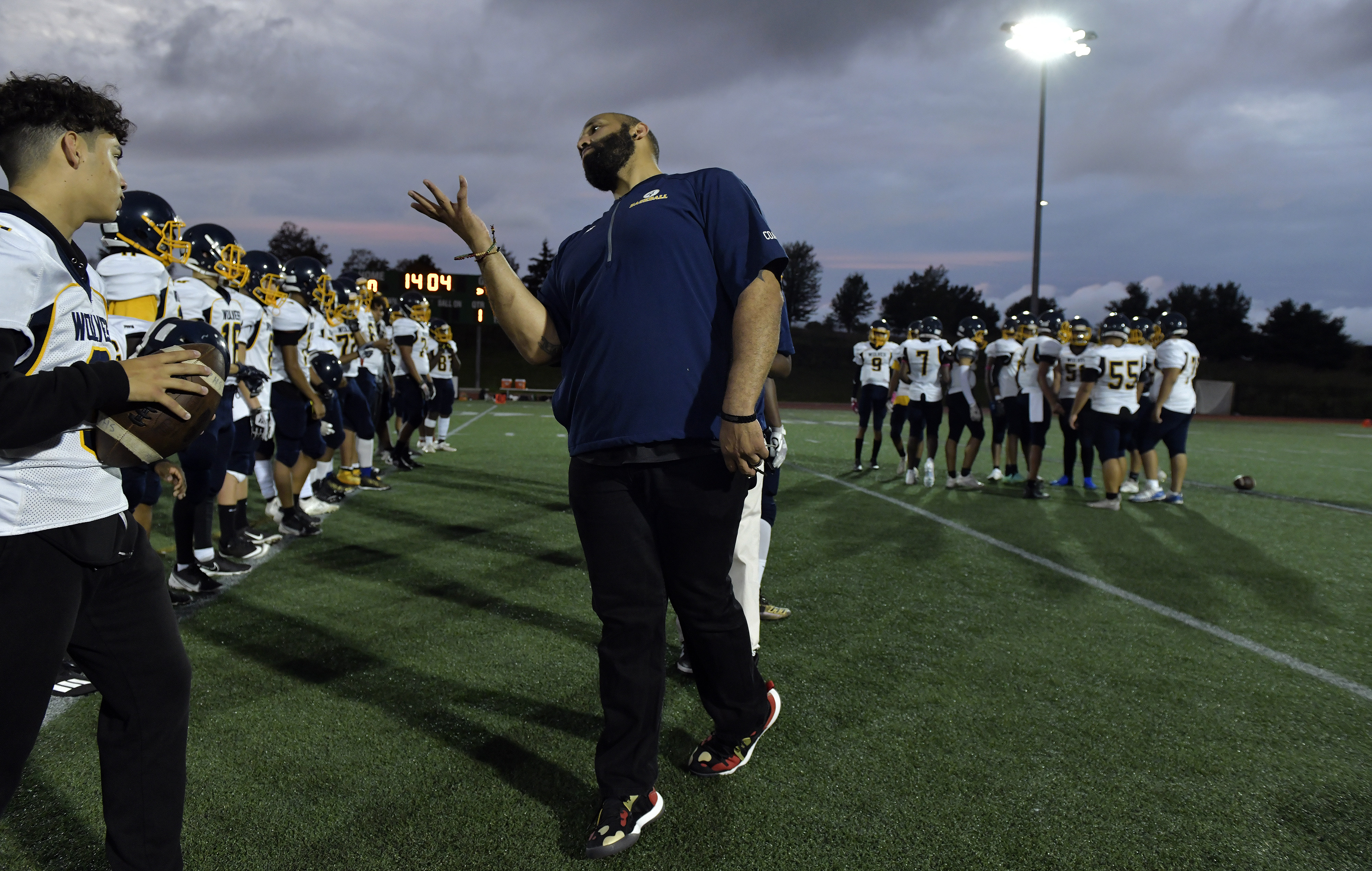 Georgetown father and son share final high school football game together