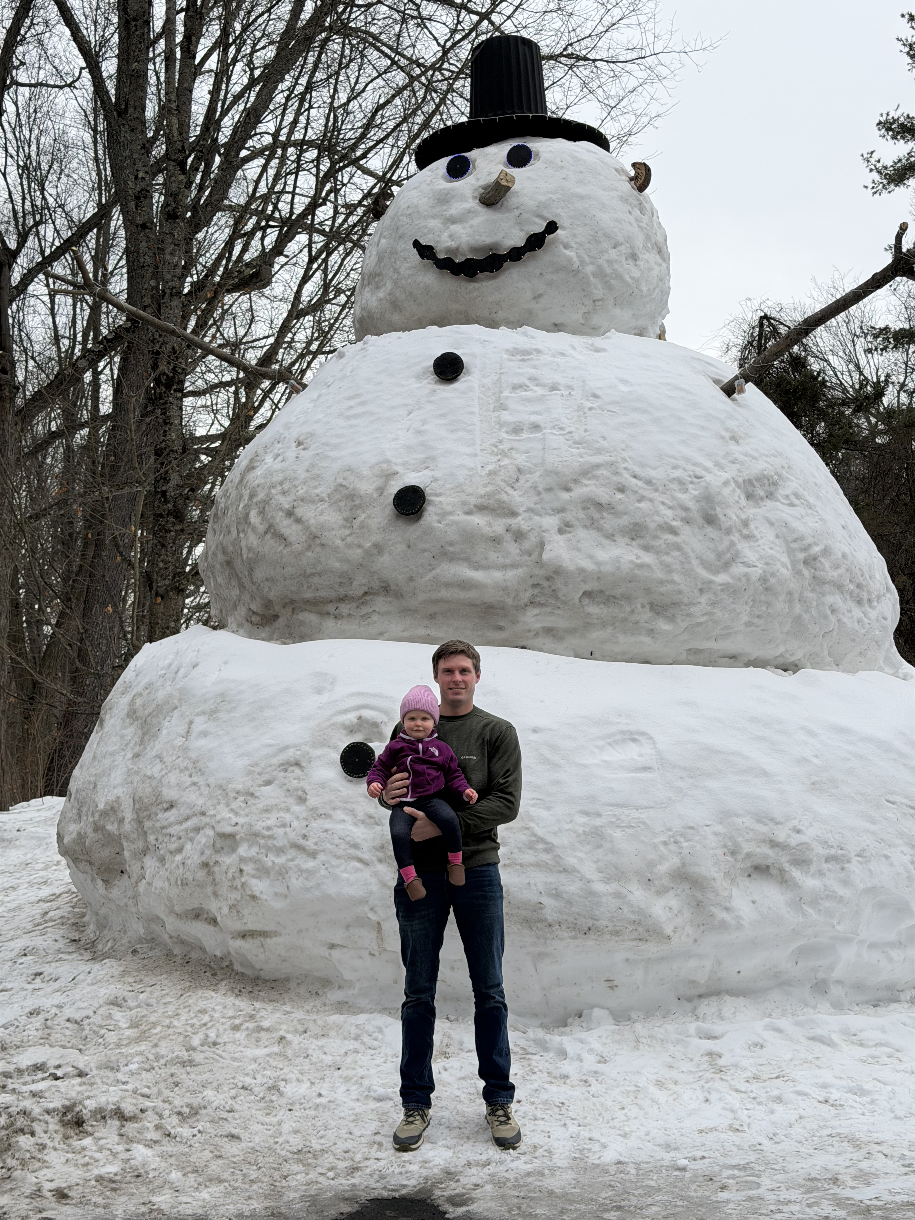 Giant 20-ft snowman 'Parker' in Shirley becomes local attraction