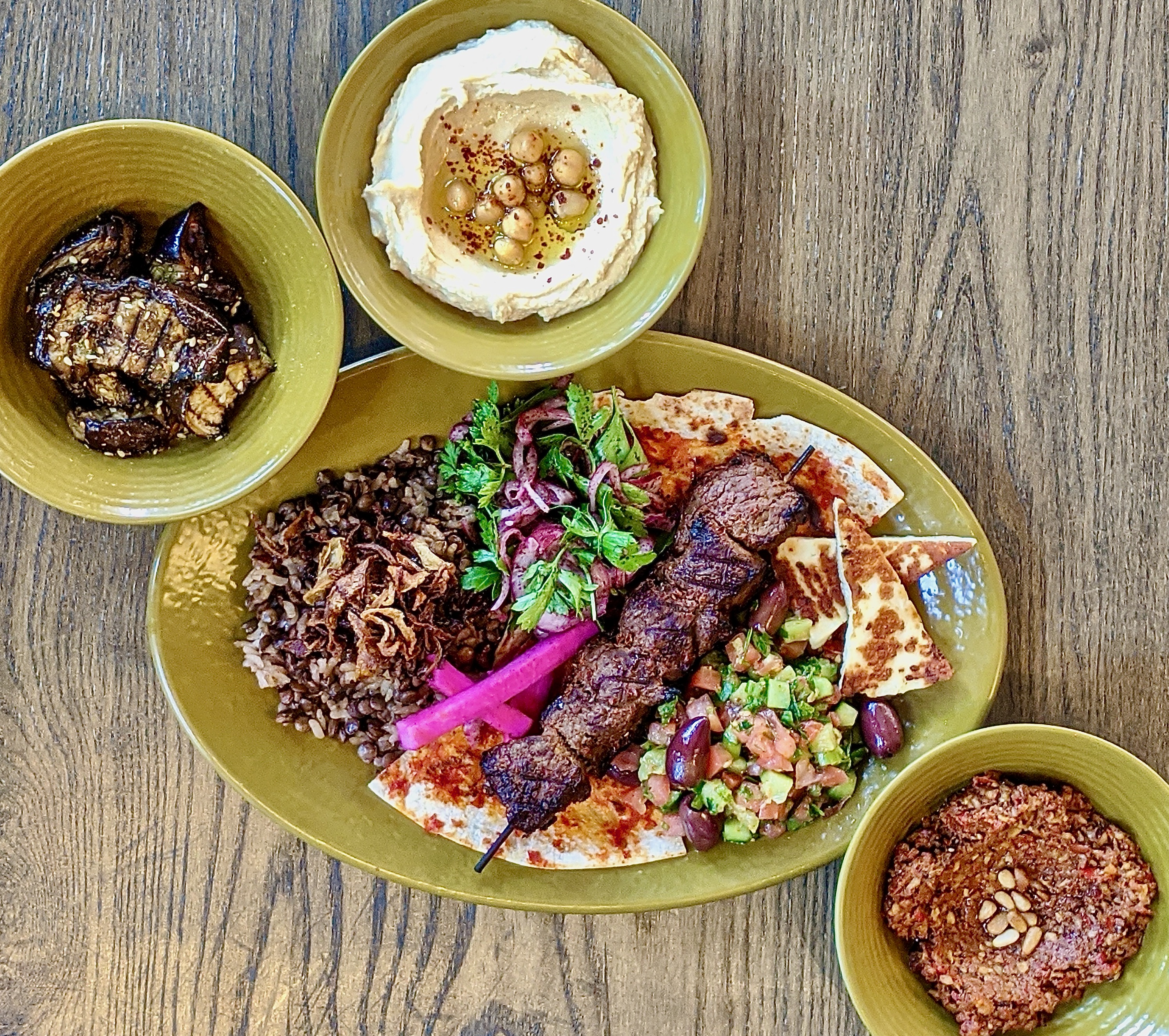 Beirut box at Anoush'ella.