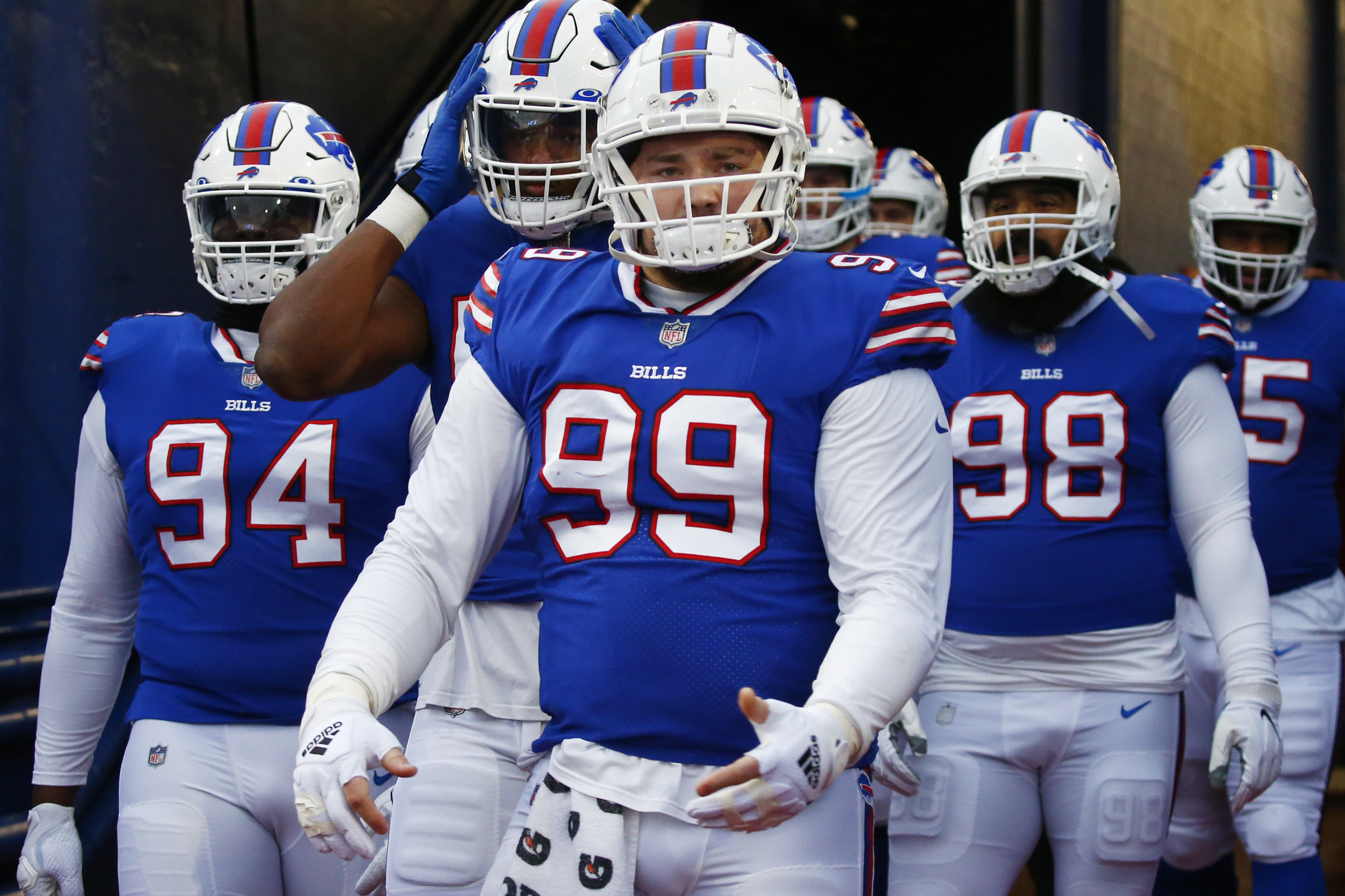 Bills defensive tackle Harrison Phillips out with season-ending injury -  The Boston Globe