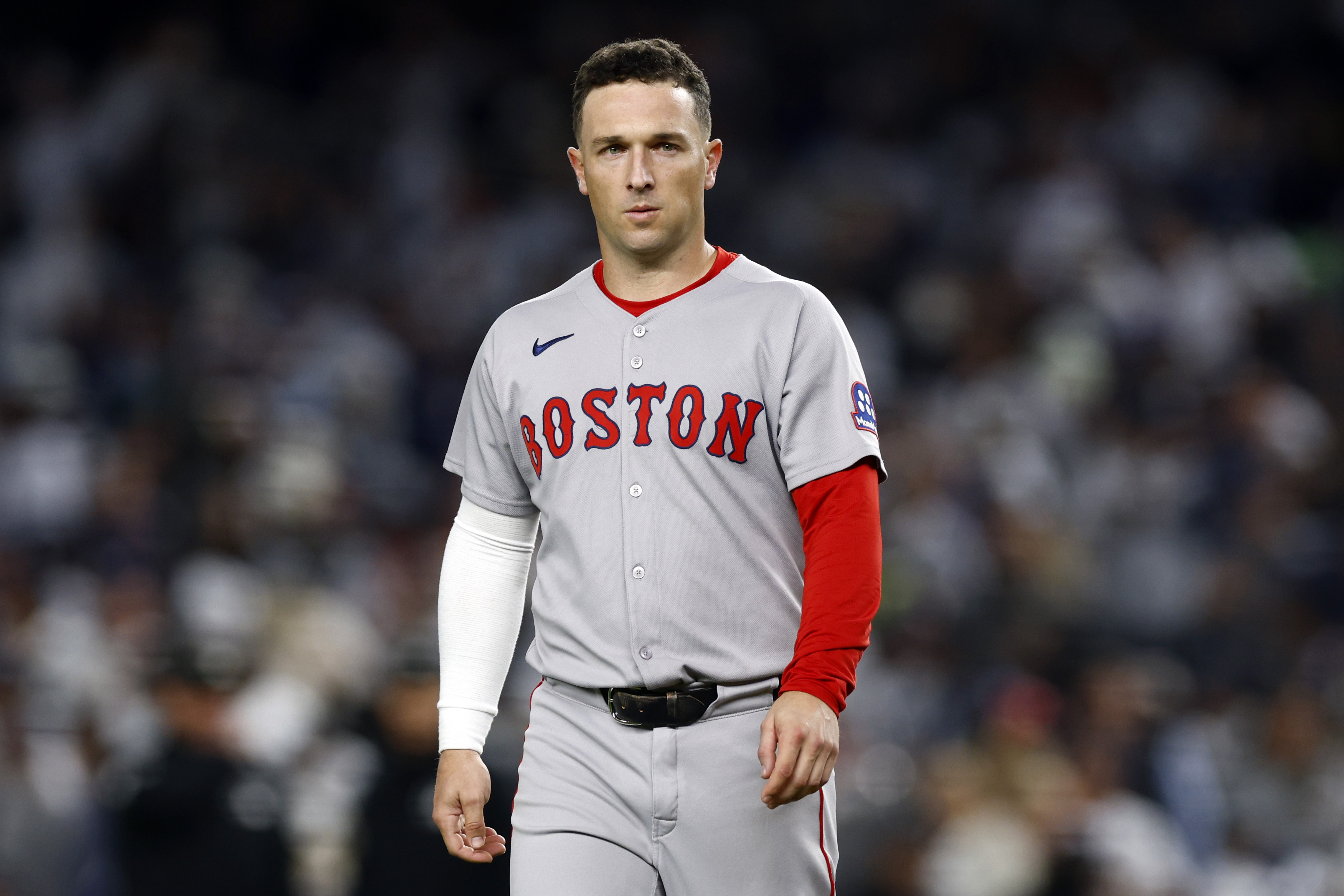 Alex Bregman opts out of Red Sox contract: Source