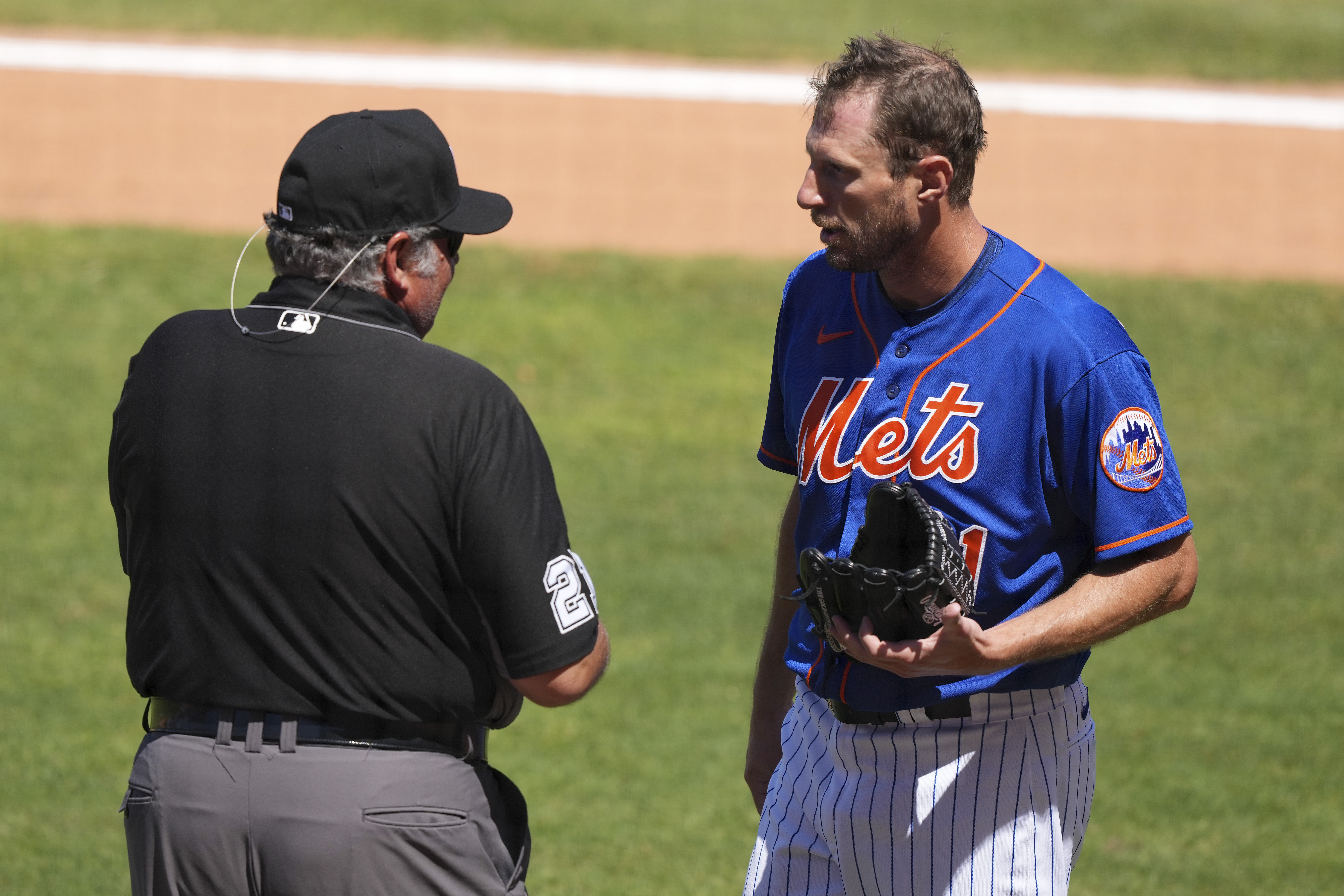 Max Scherzer and Jacob deGrom take big steps toward returns from