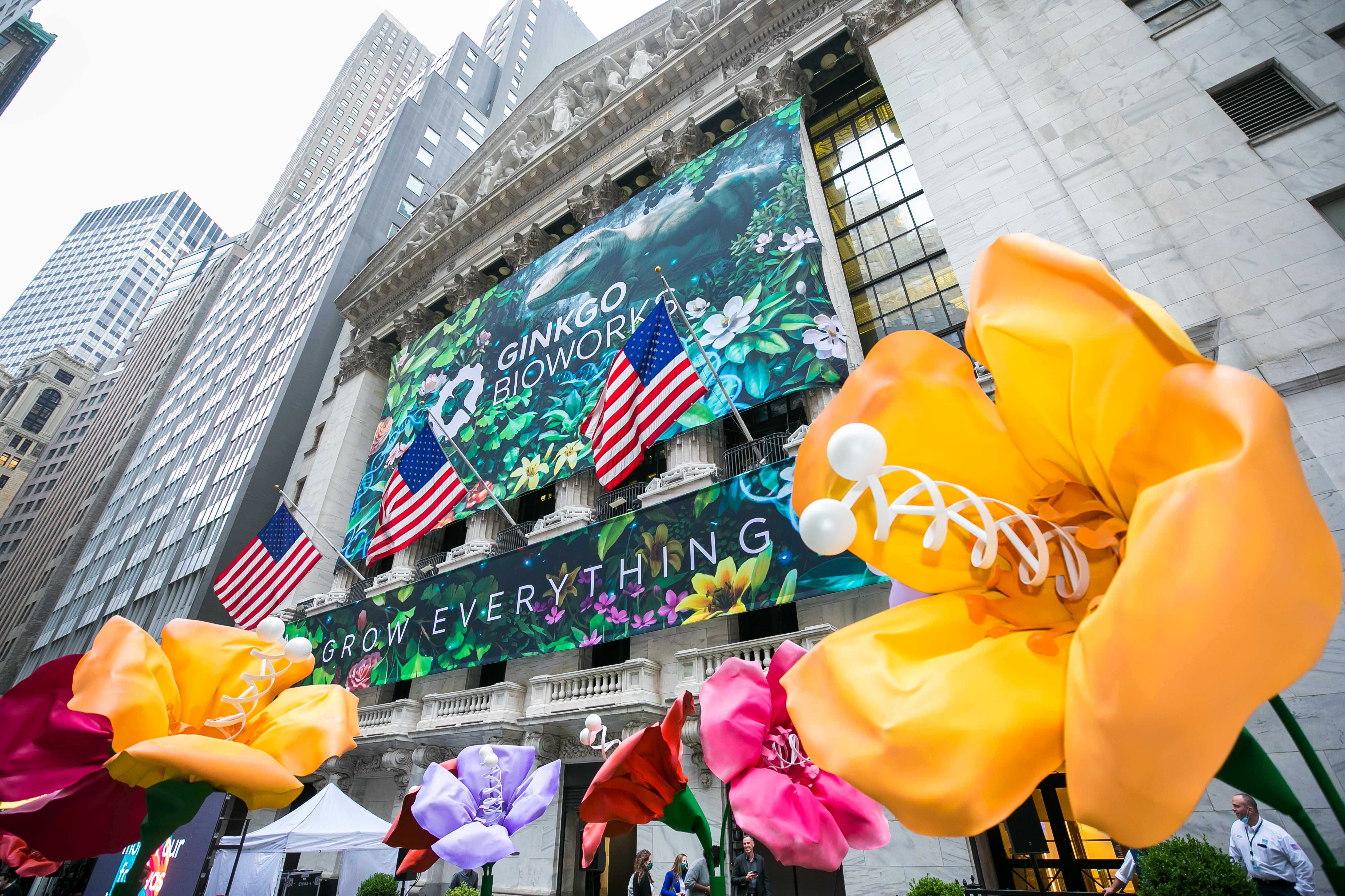 Ginkgo Bioworks' logo hung from the New York Stock Exchange building.