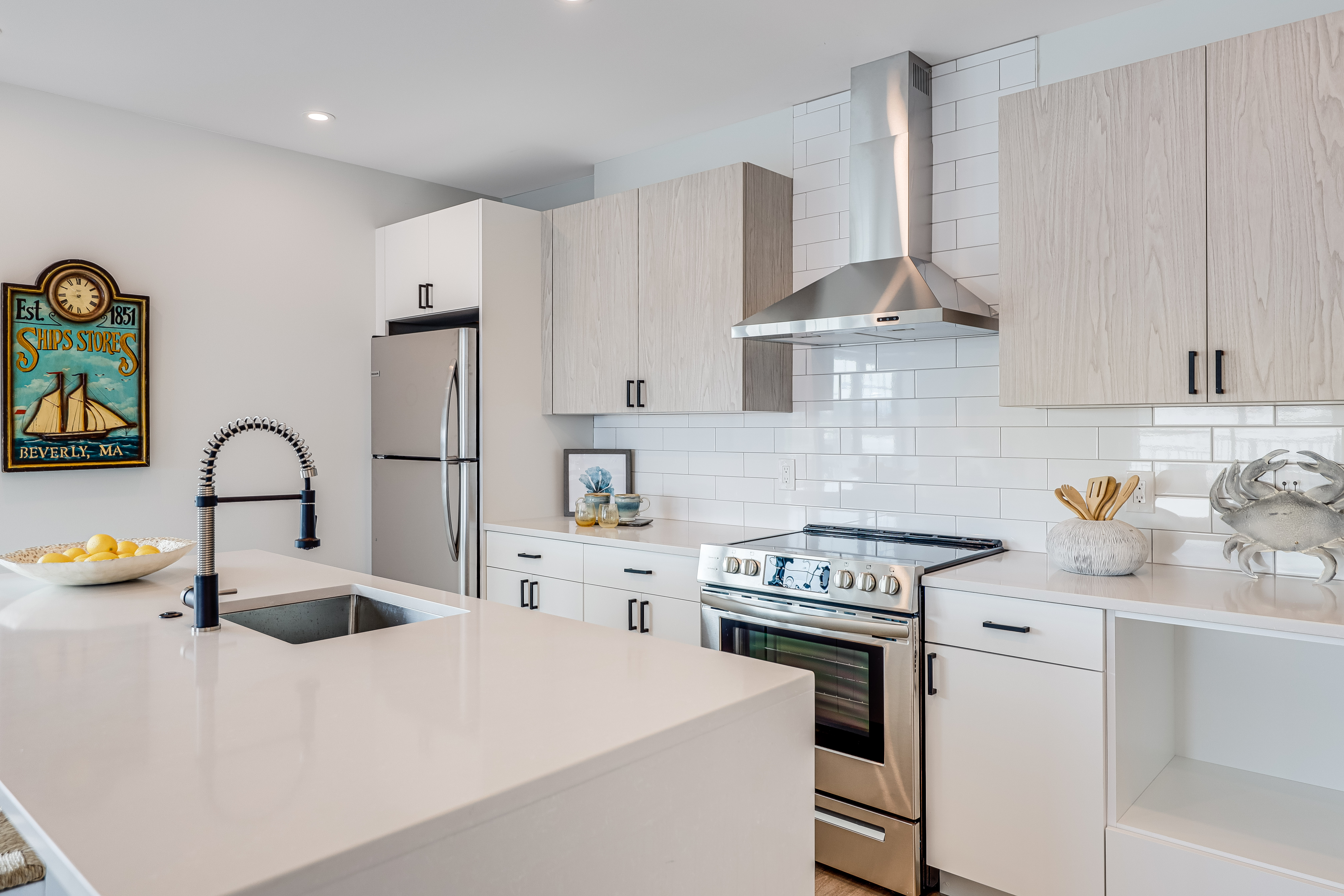 sedna-matt-surette-unit-kitchen