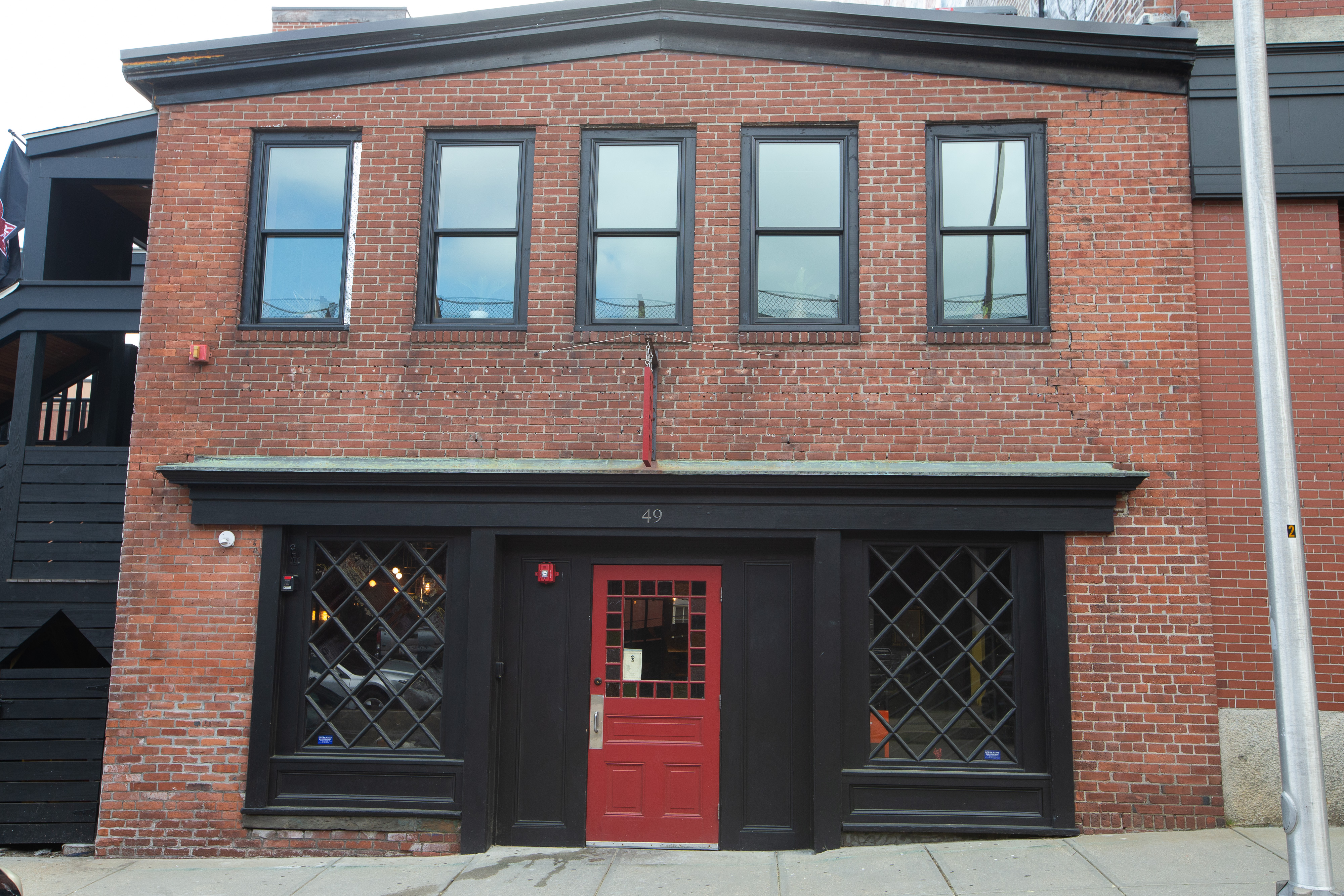 The Red Door is the new bar Providence needed, with creative cocktails,  live music, and late-night food - The Boston Globe