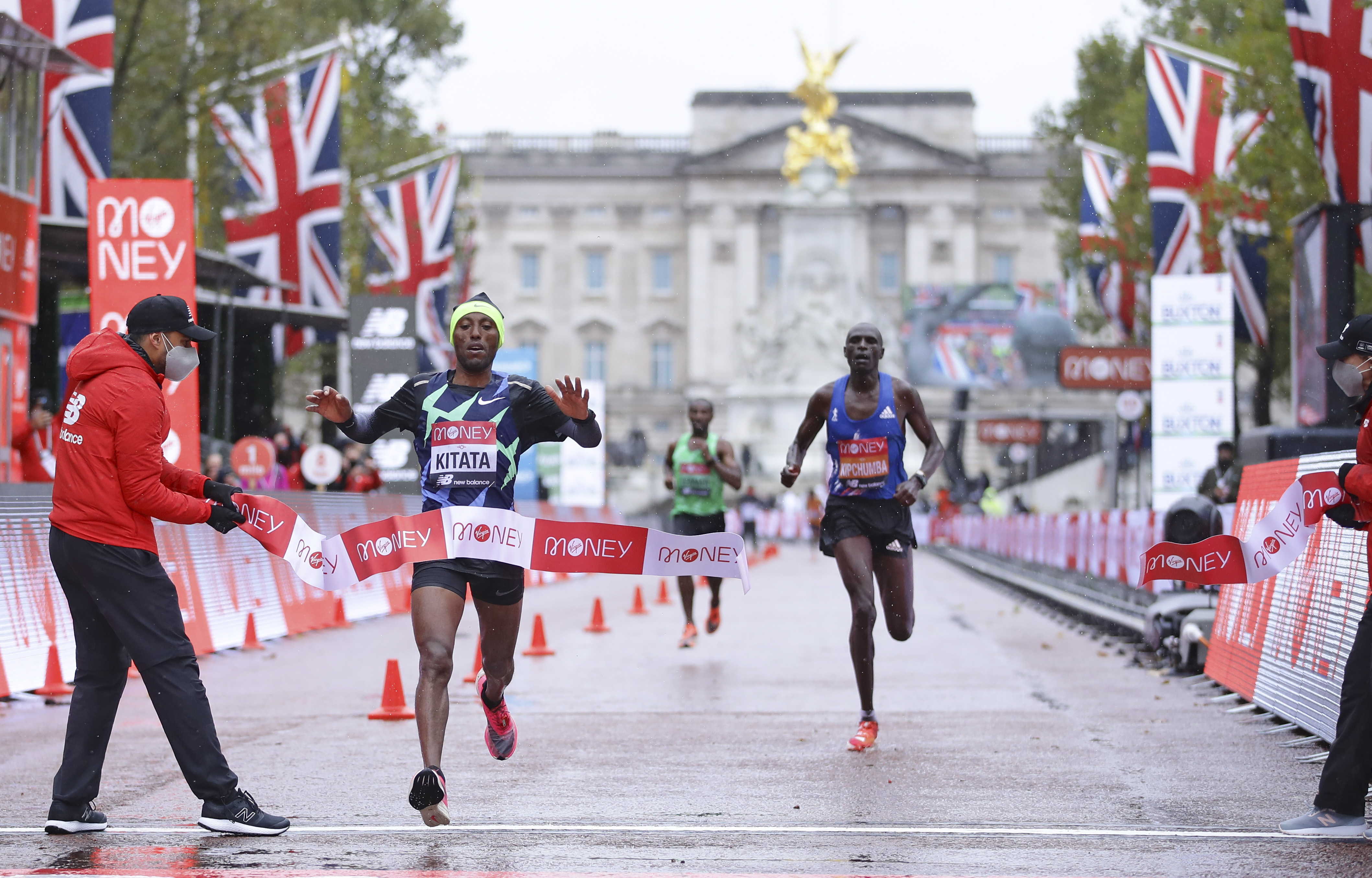 Ethiopia's Shura Kitata crosses the line to win the London Marathon on Sunday.