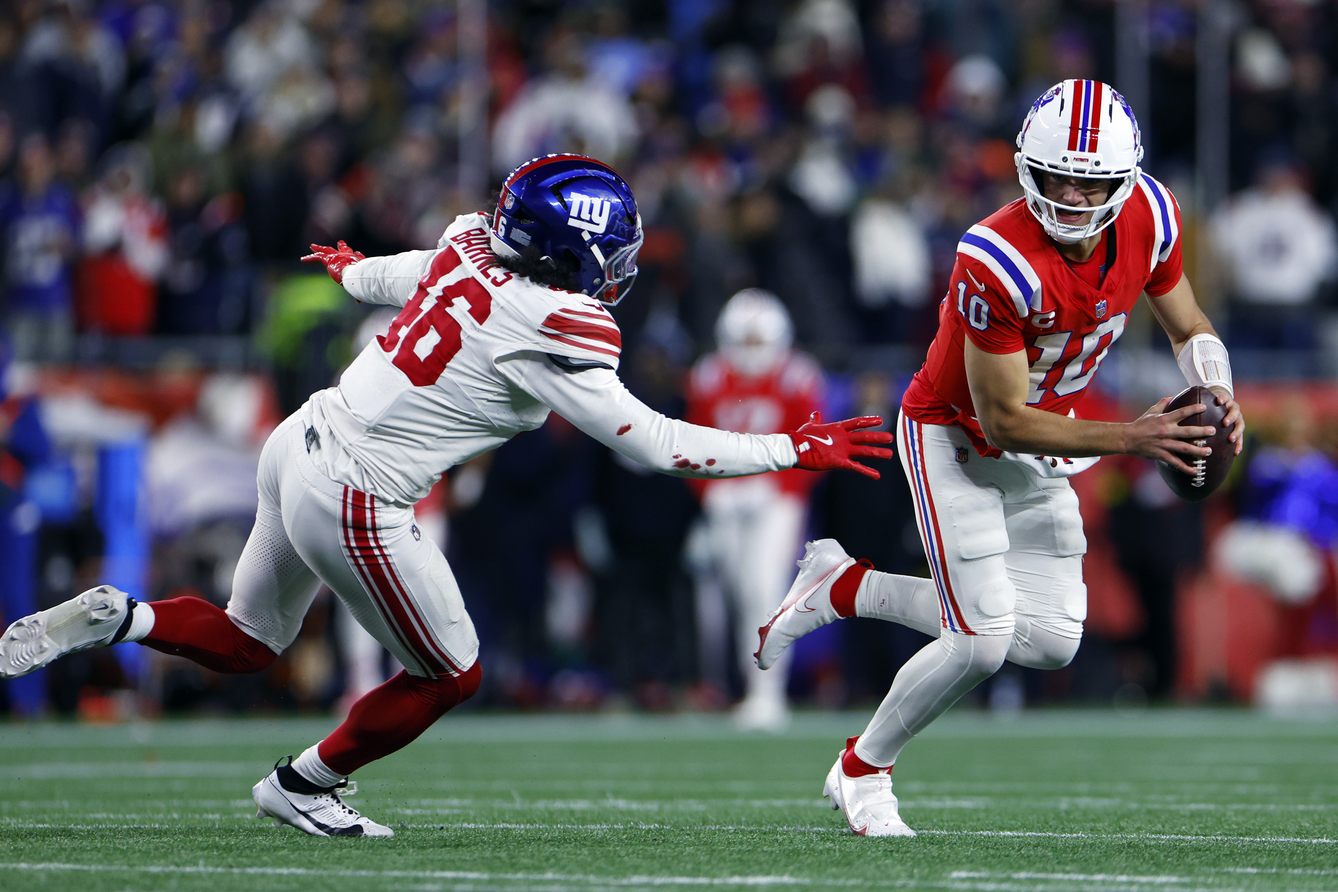 Josh McDaniels dissects Patriots' goal-line failures in Cincy