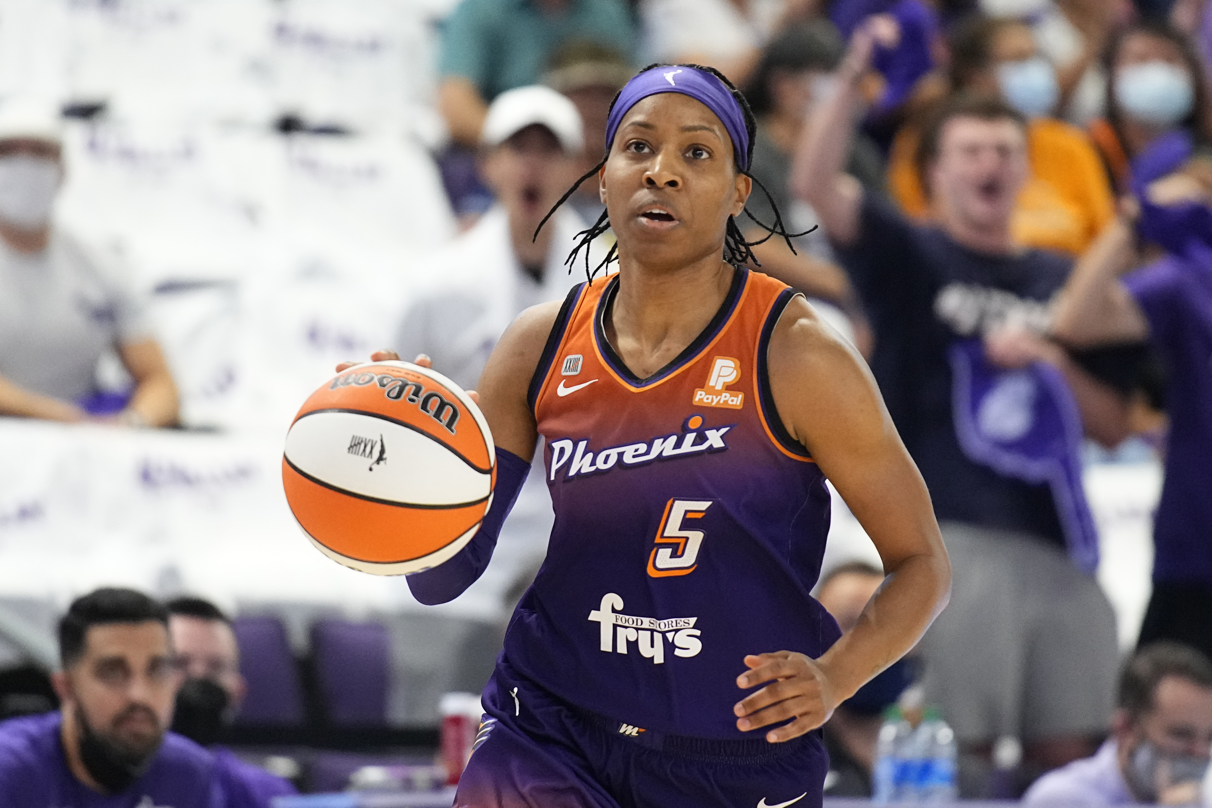 Shey Peddy graduated from Melrose High as the school's career scoring leader and also starred at Temple.