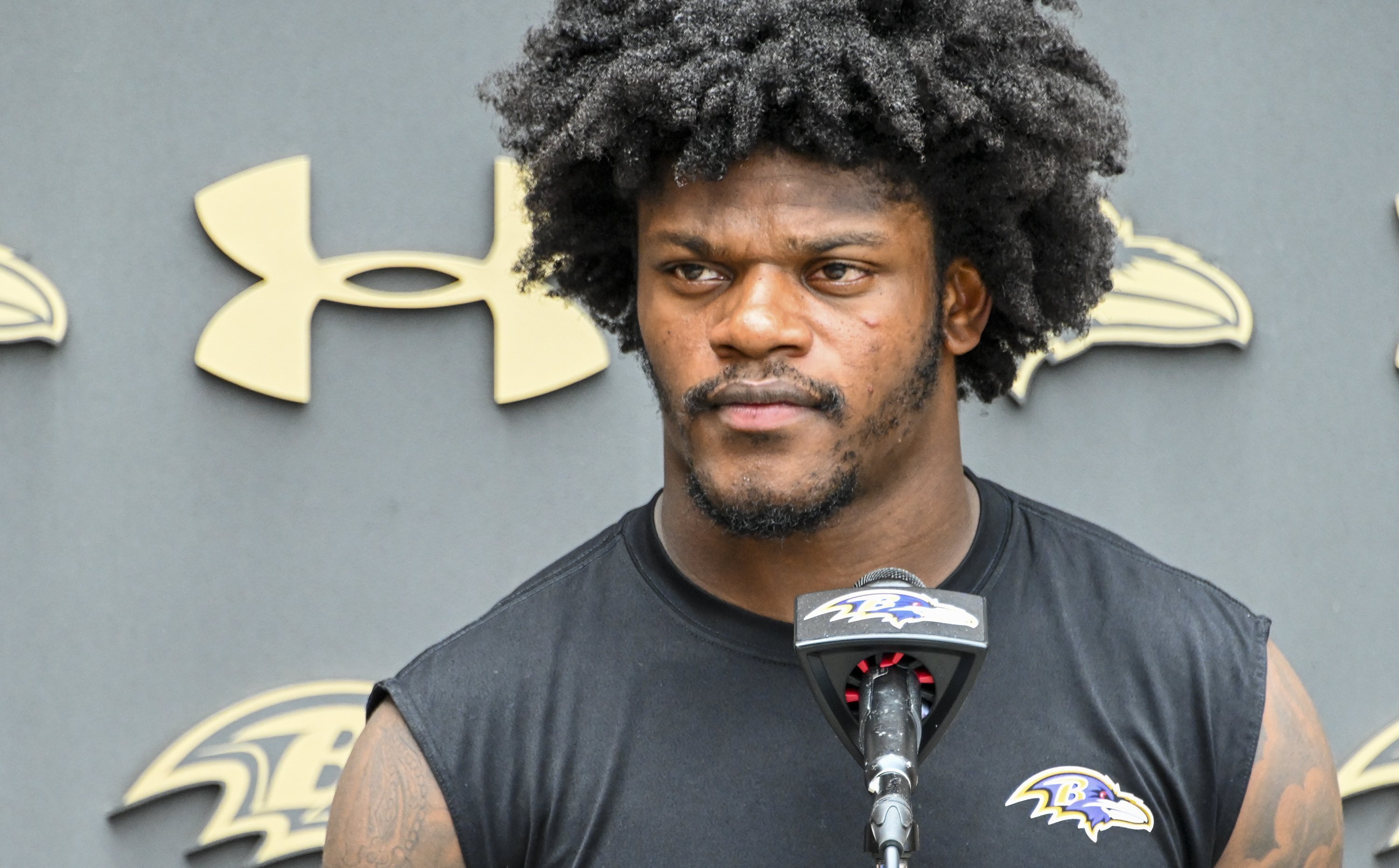 Ravens GM punts Lamar Jackson questions