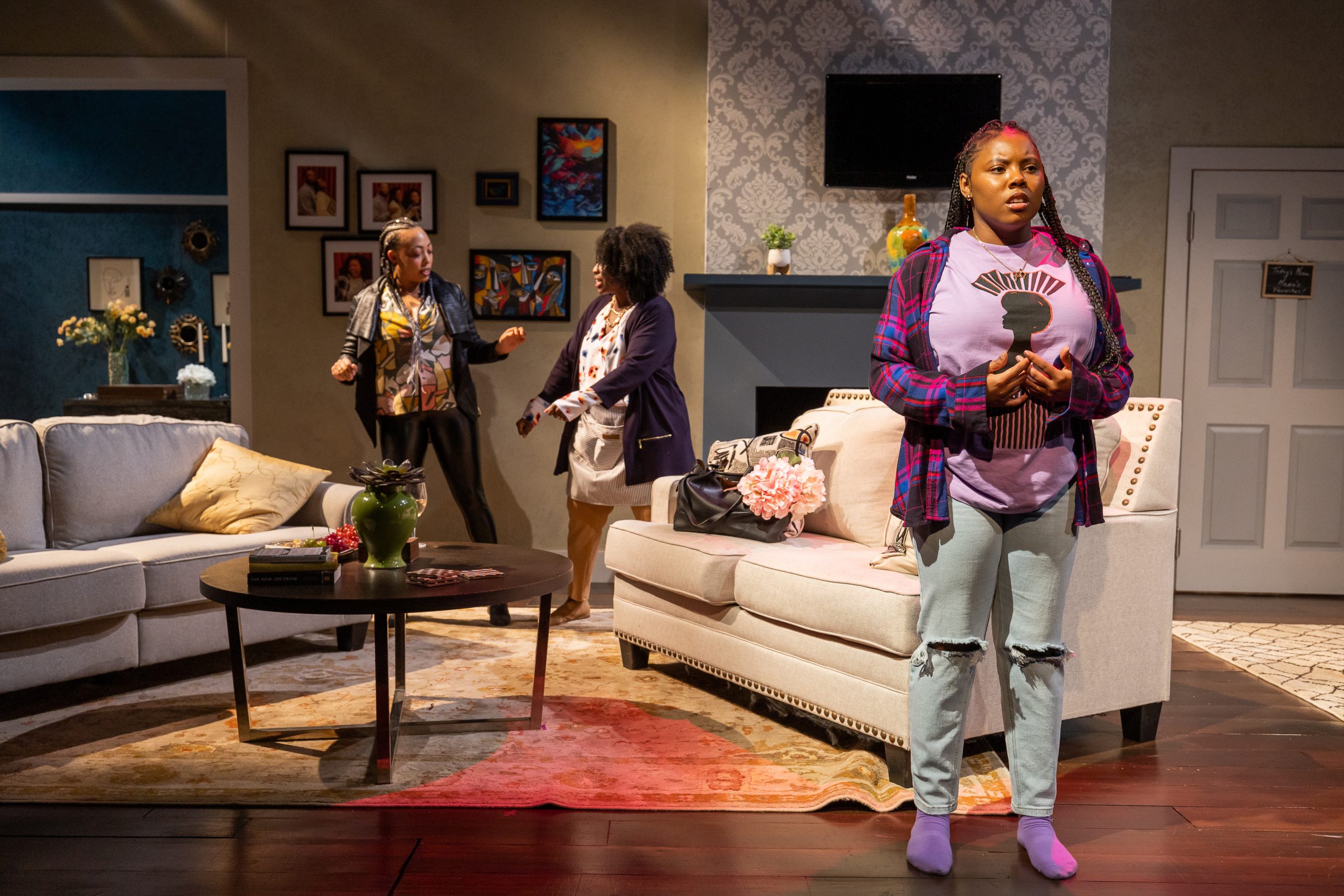 At SpeakEasy, 'Fairview' stares down the white gaze - The Boston Globe