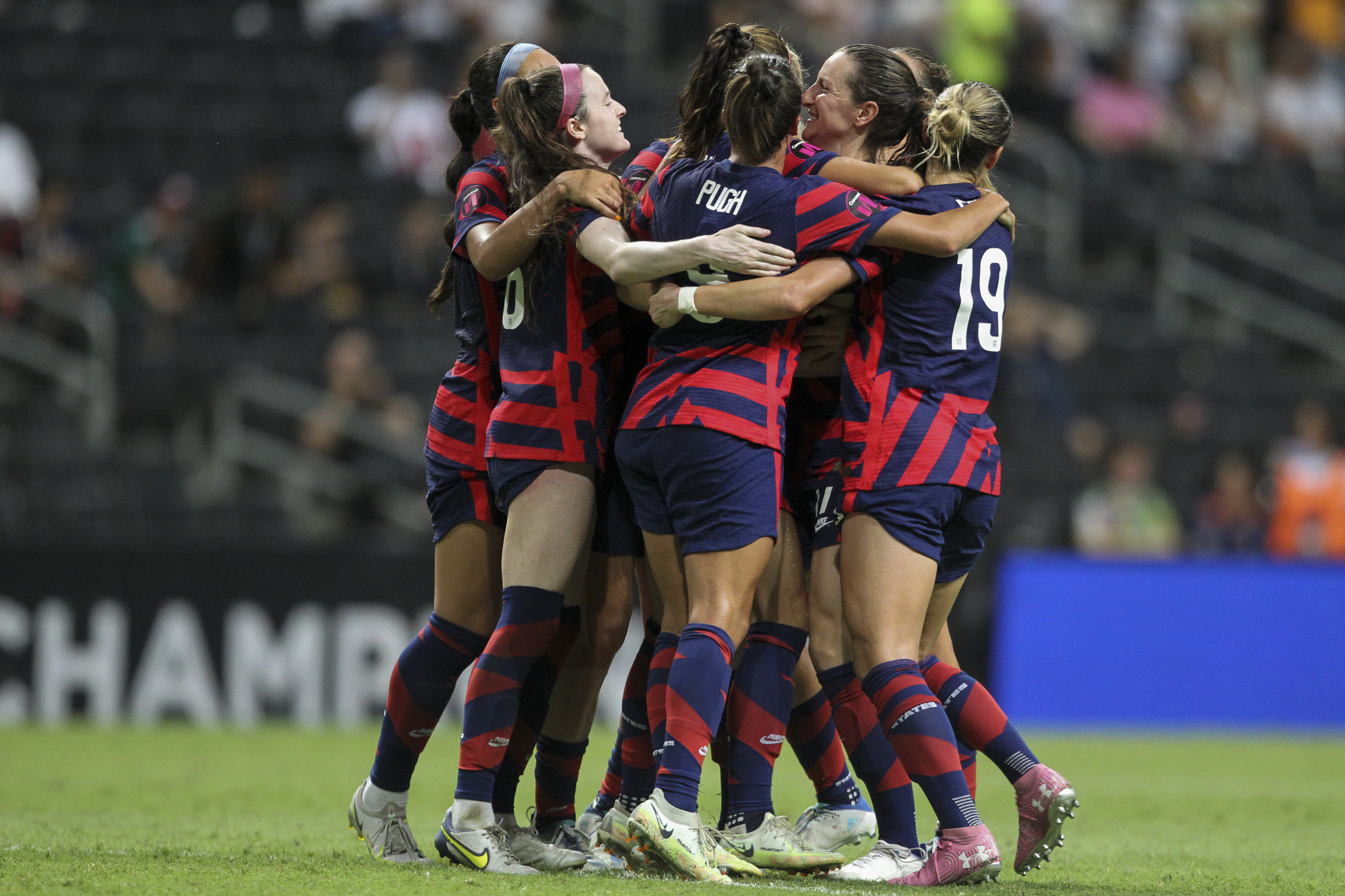 Alex Morgan leads US women over Haiti with two goals - The Boston Globe