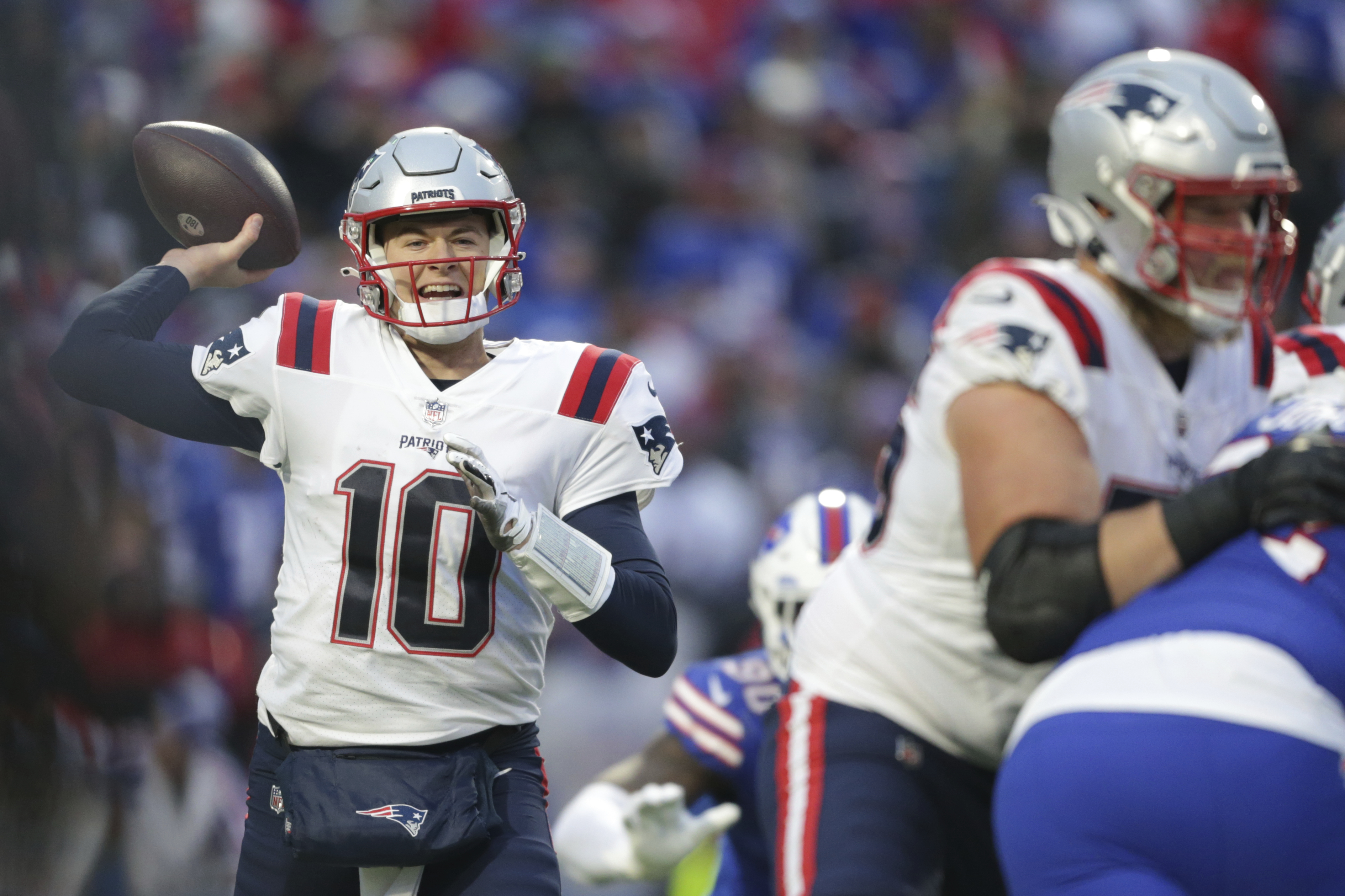 Patriots' Bailey Zappe on QB competition with Mac Jones: 'If my opportunity  presents itself, I'm going to take full advantage of it' - The Boston Globe