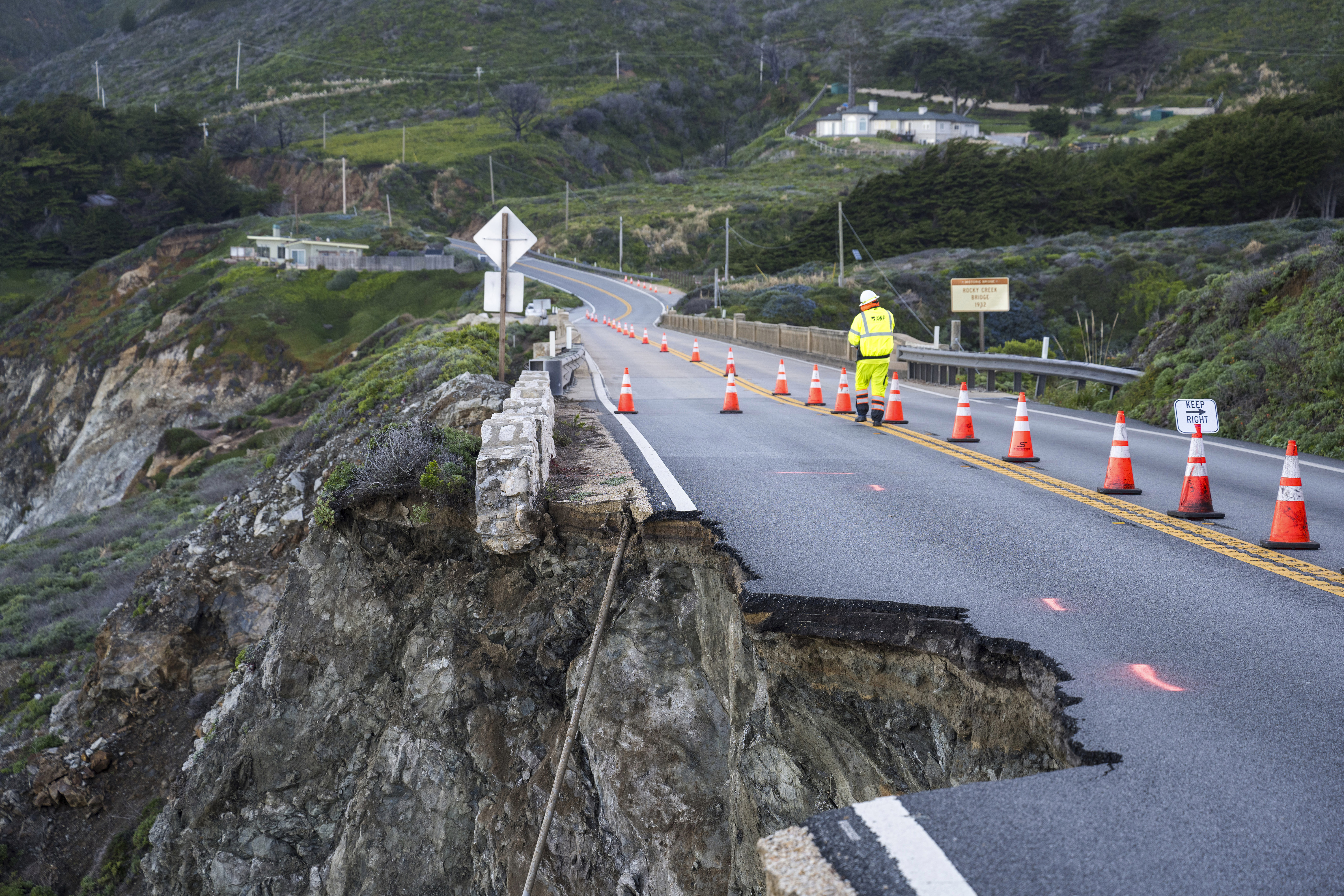 Traffic on Highway 1 after lane of iconic California highway collapses