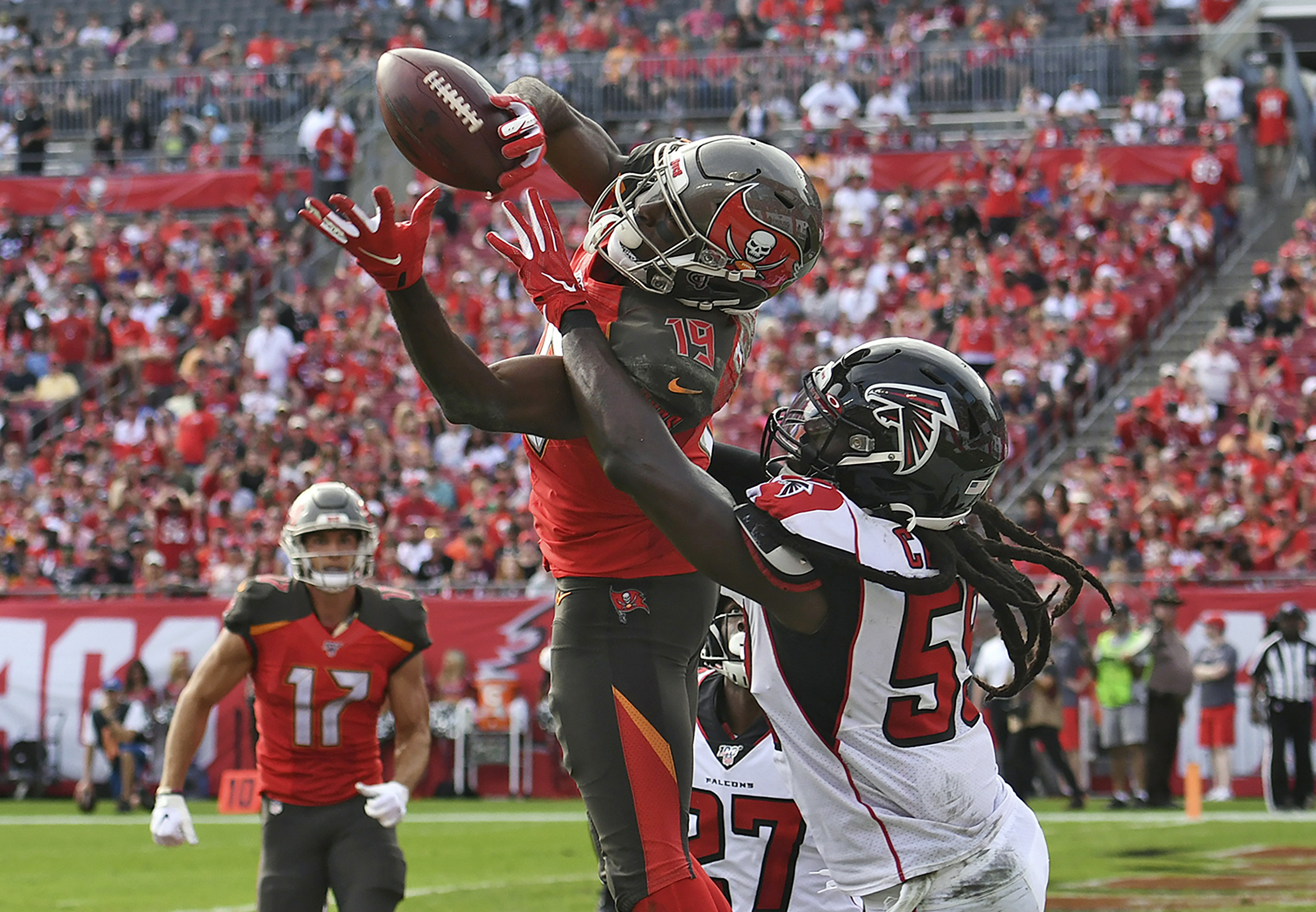 Tampa Bay Buccaneers players test positive for coronavirus