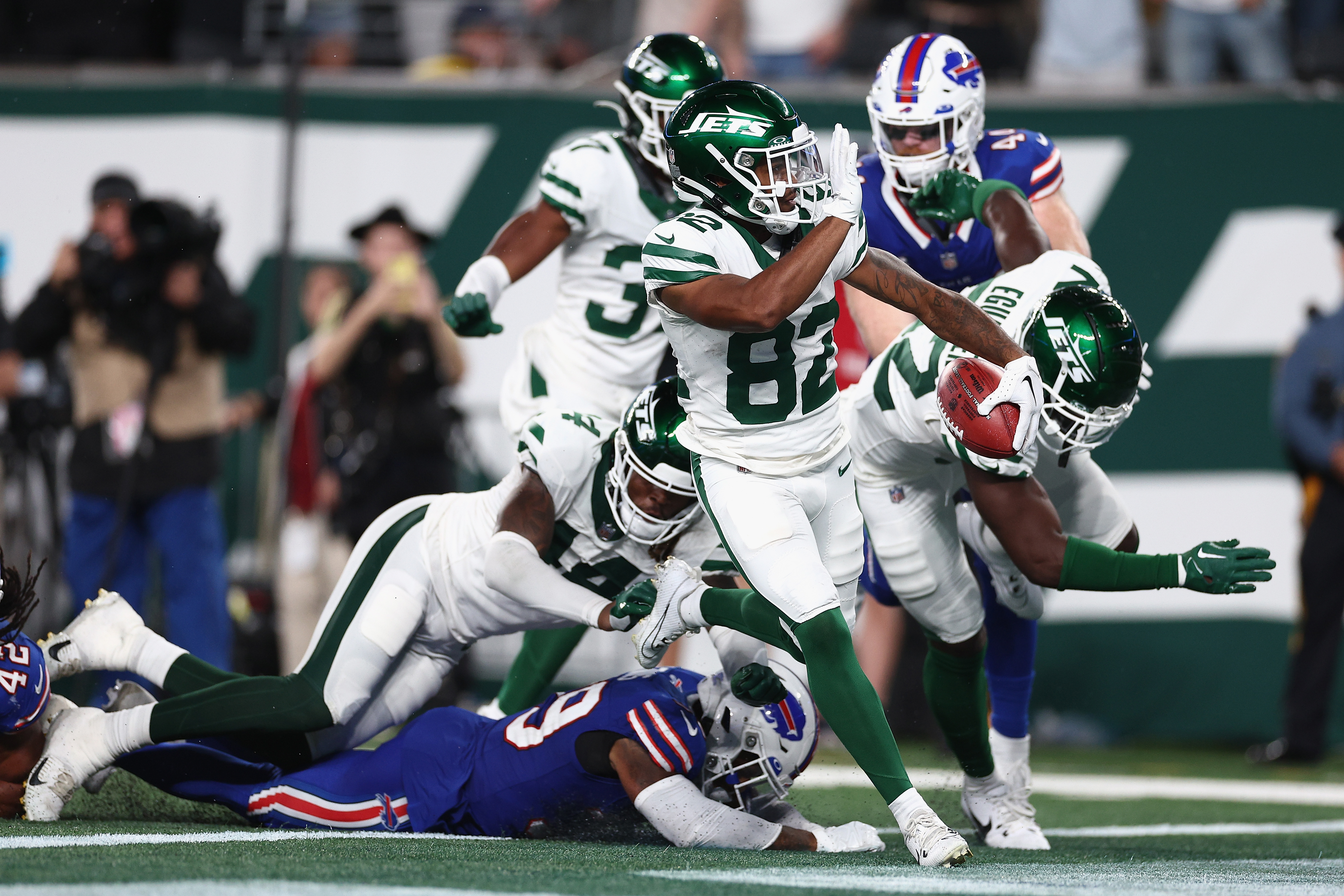 Jets walk off Bills on overtime punt return, now wait for news on Aaron  Rodgers's Achilles' injury - The Boston Globe