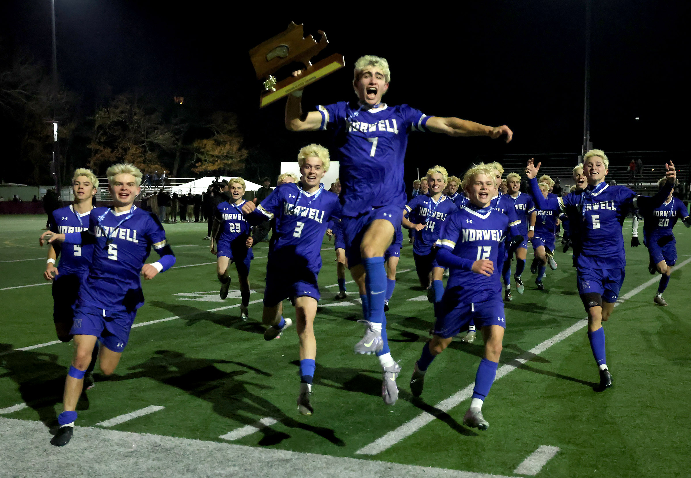 2021 Metal Universe Marvel X-Men Precious Metal Gems PMG Green Forge /10  #129 PSA 8 NM-MT on Fanatics Collect, image size:2400x1660