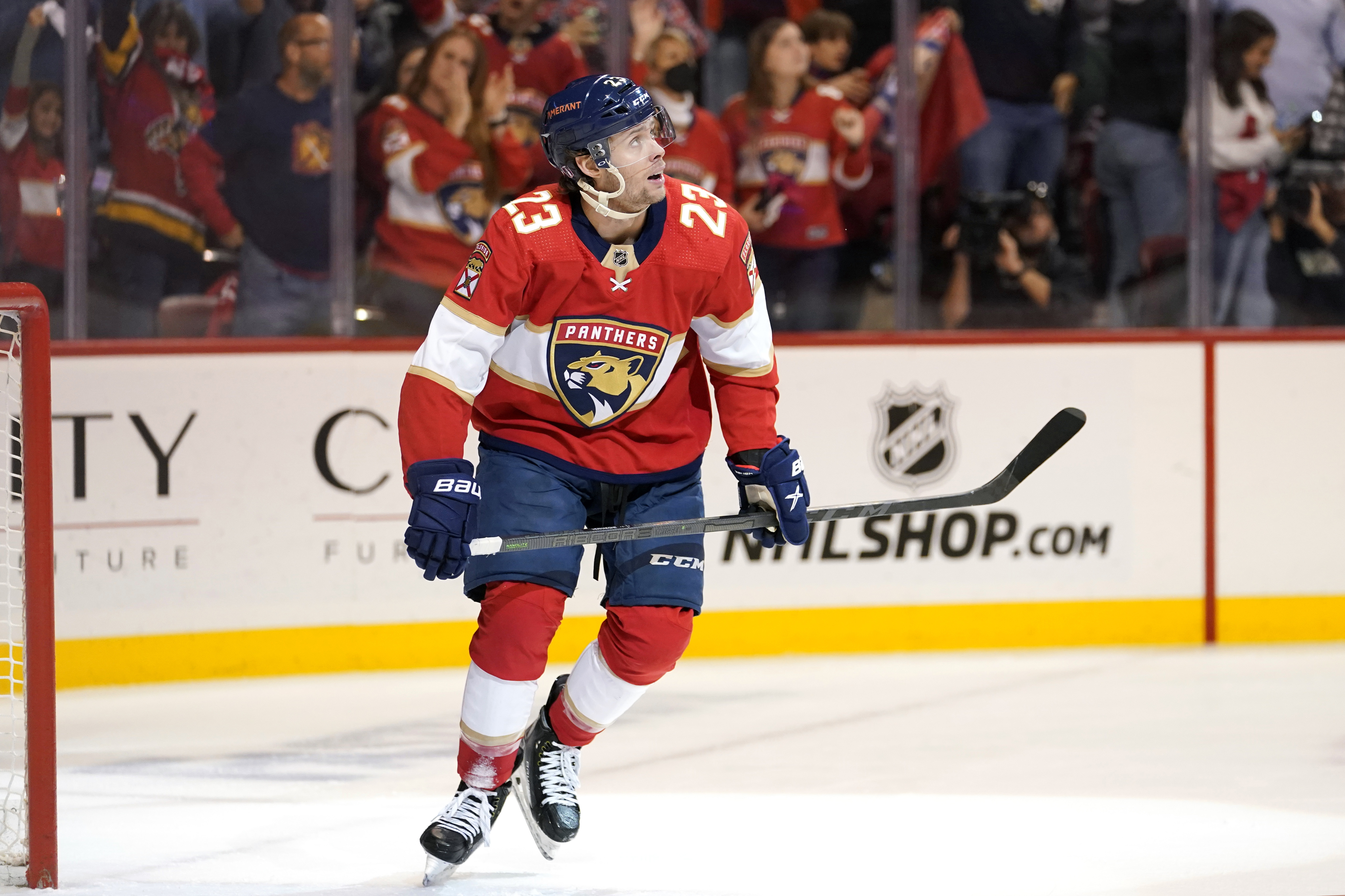 NHL roundup: T.J. Oshie sparks Capitals - The Boston Globe