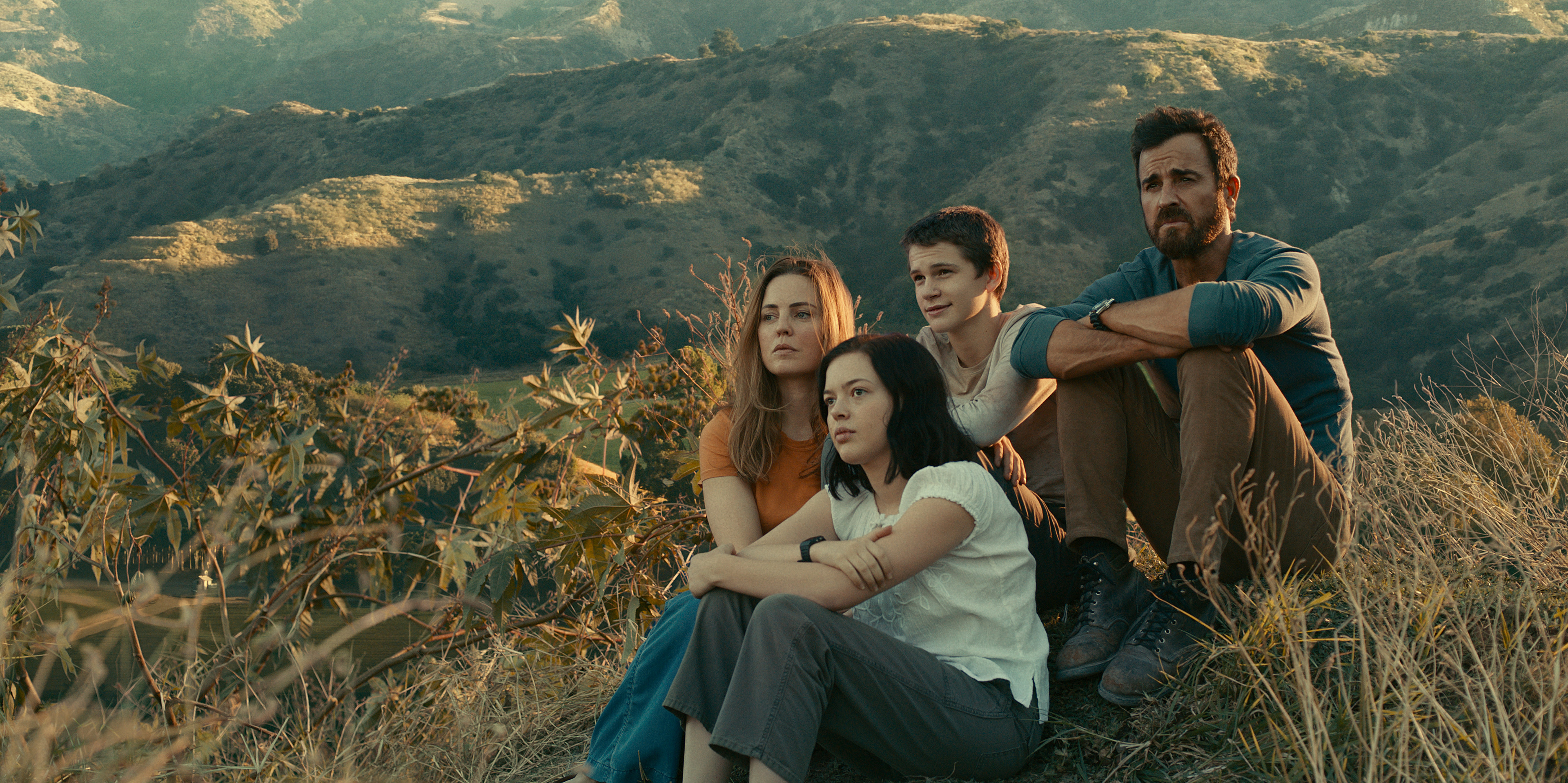 From left: Melissa George, Logan Polish, Gabriel Bateman, and Justin Theroux in "The Mosquito Coast," premiering Friday on Apple TV+.