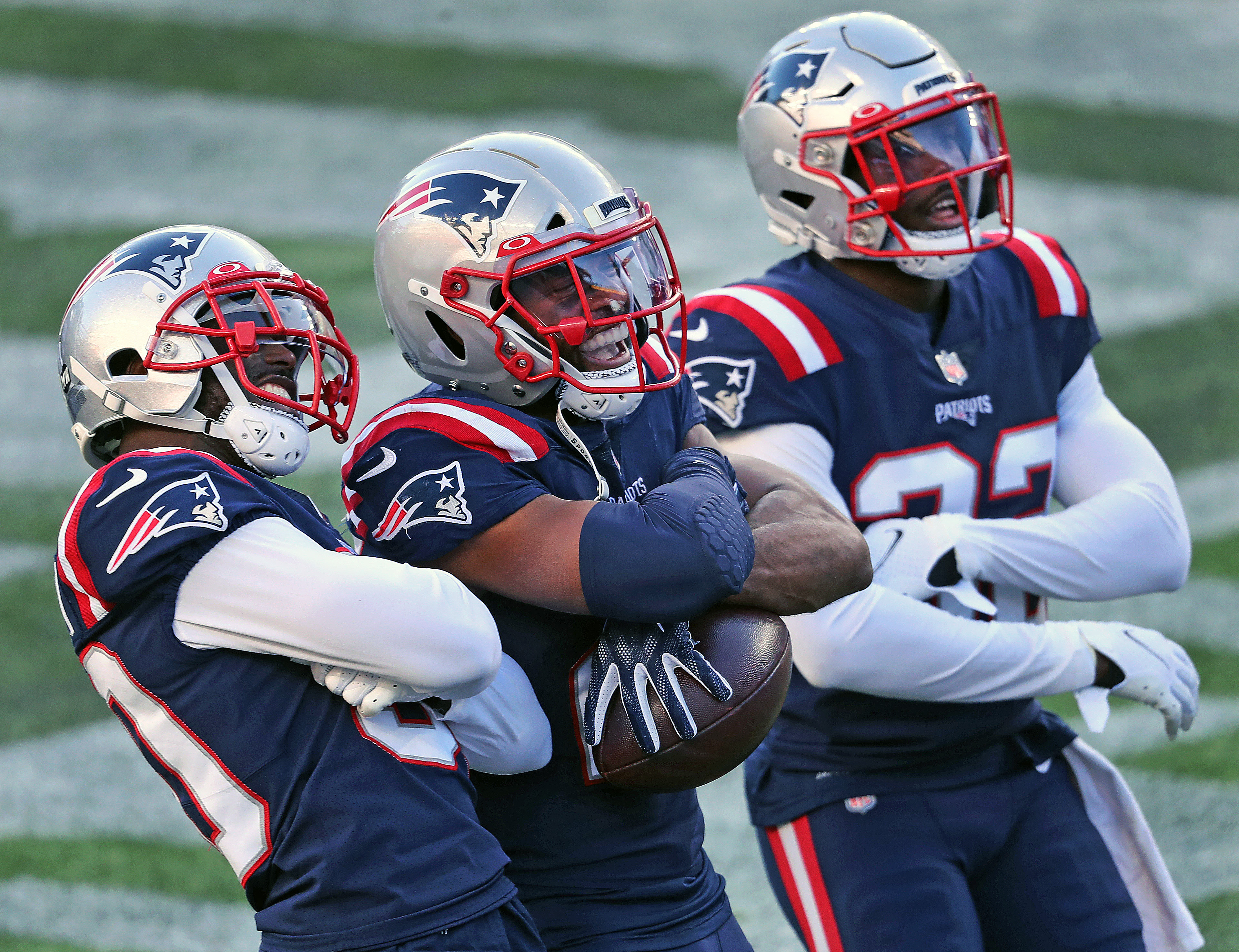 Nick Folk kicks Patriots past Cardinals as time expires, 20-17