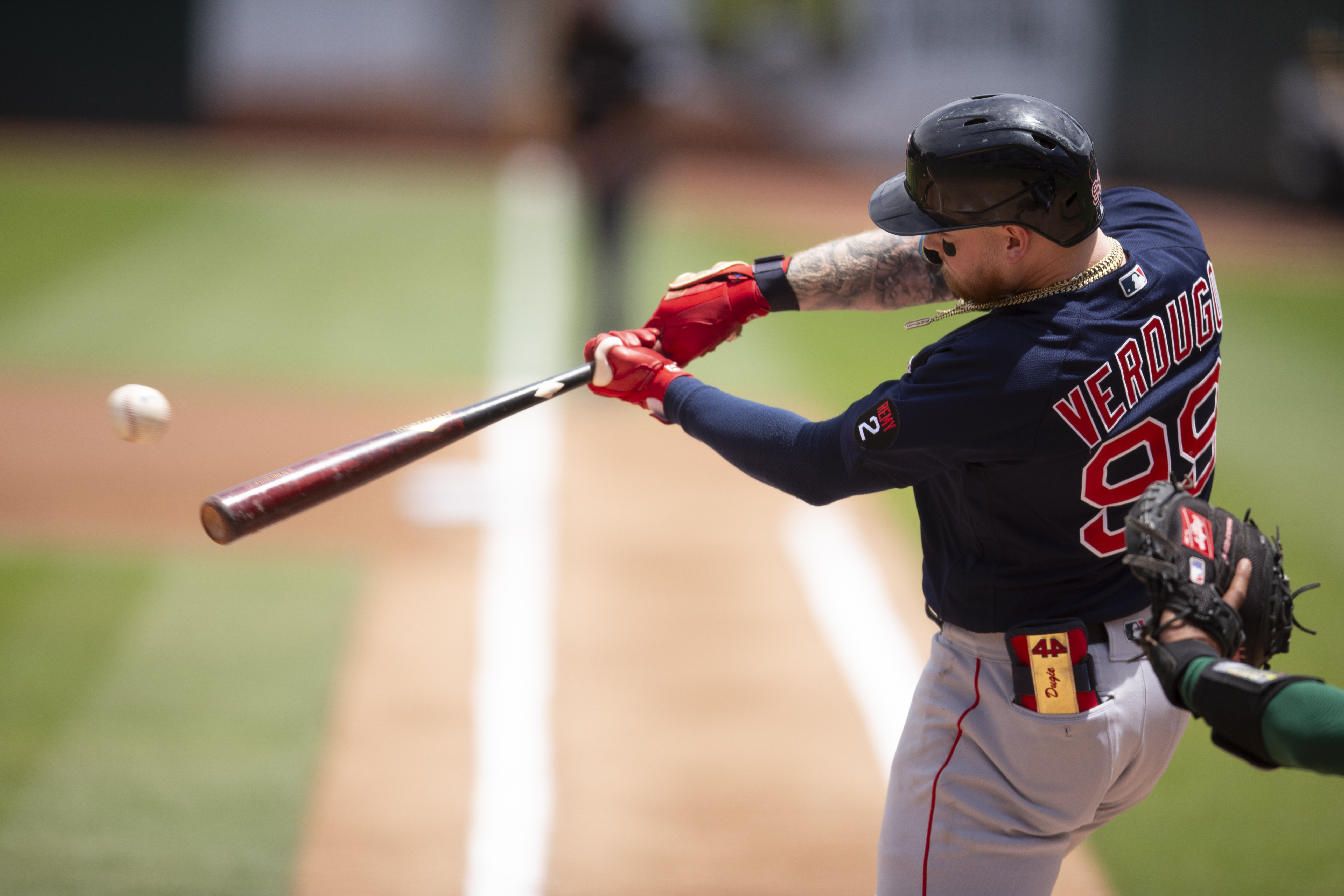 Red Sox outfielder Alex Verdugo is hitting well again, but his power outage  continues - The Boston Globe
