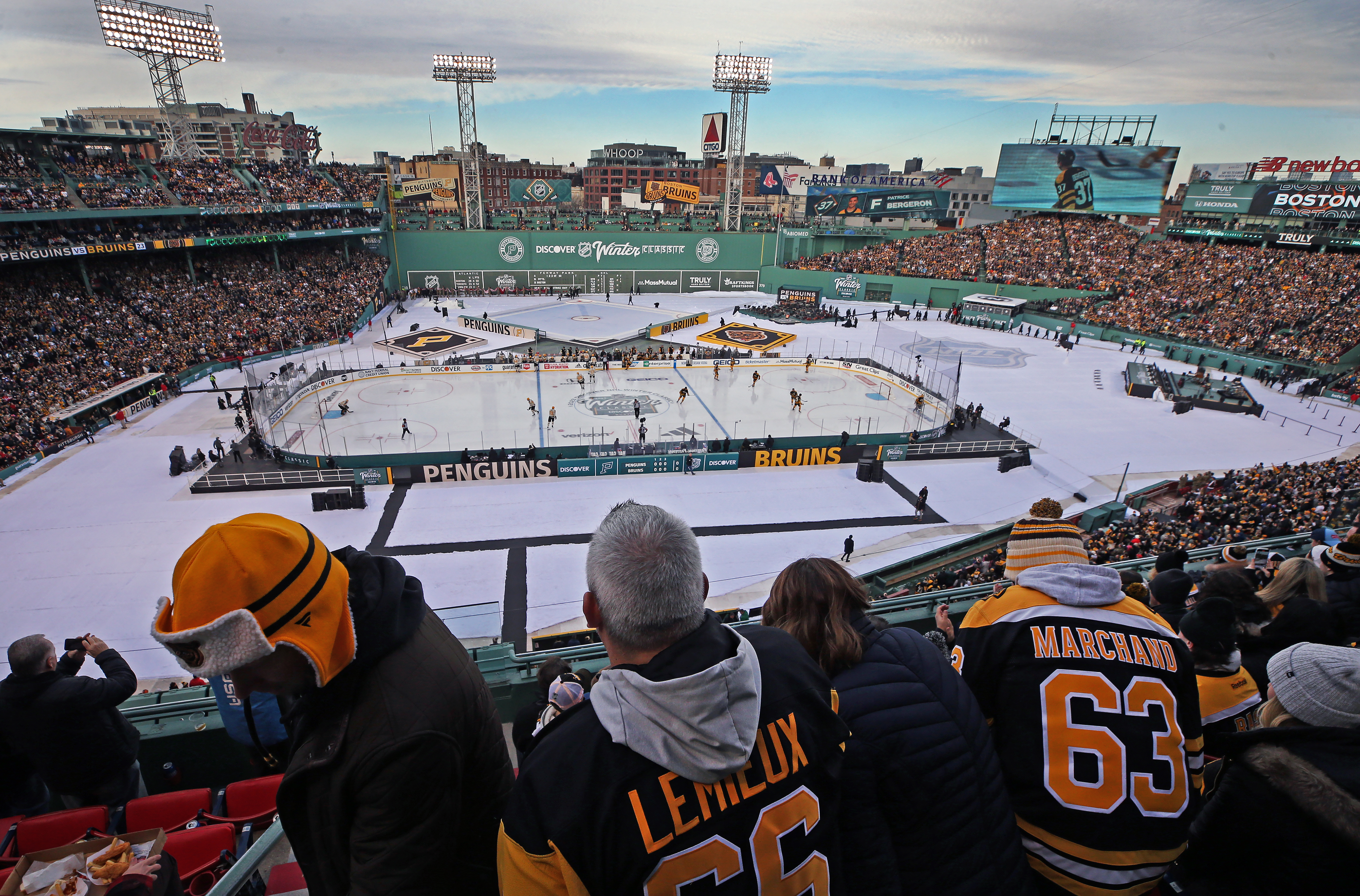 Penguins-Bruins - Sights from Winter Classic at Fenway Park - ESPN