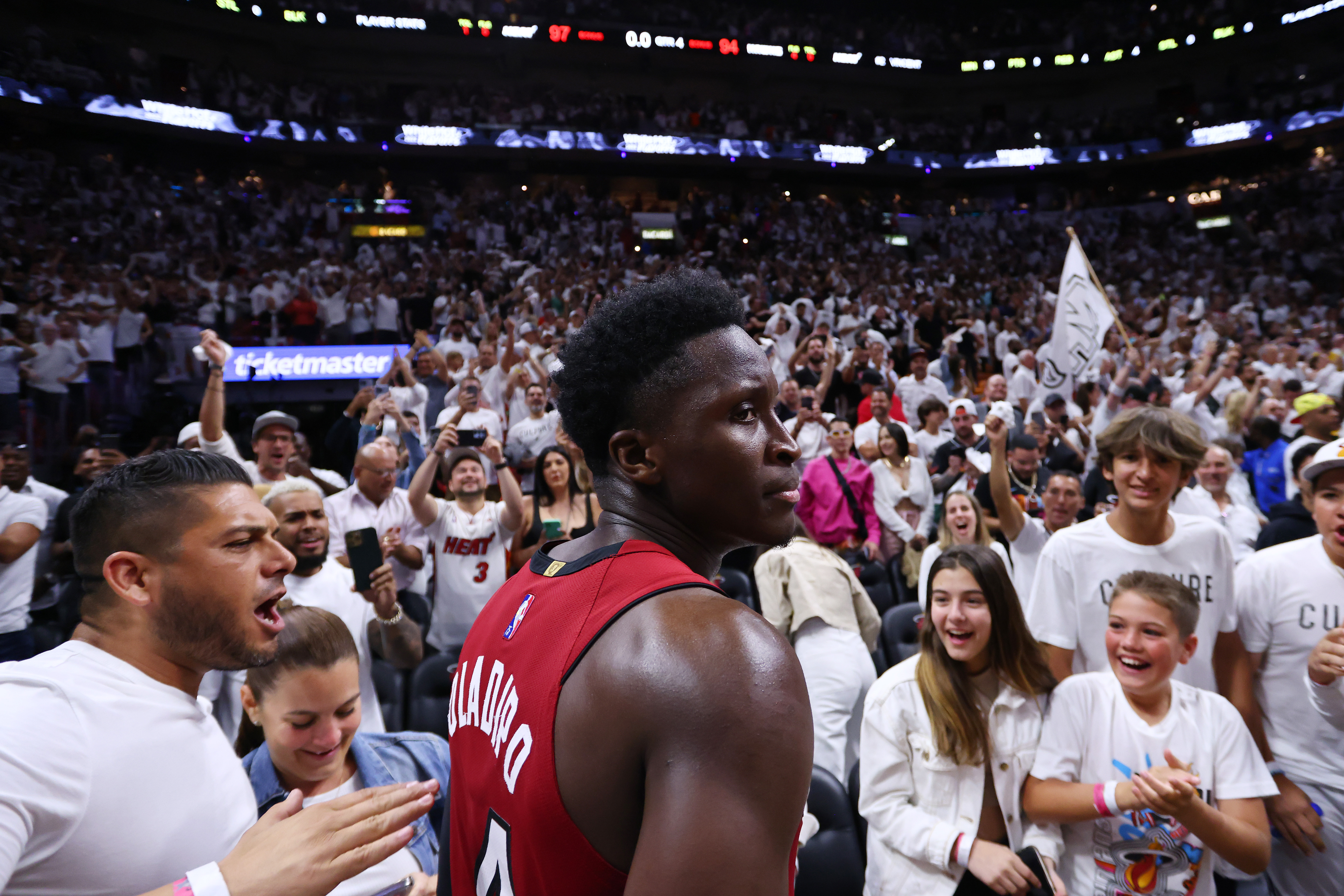 Miami clinches series with Hawks in Game 5 without injured Jimmy Butler and  Kyle Lowry - The Boston Globe