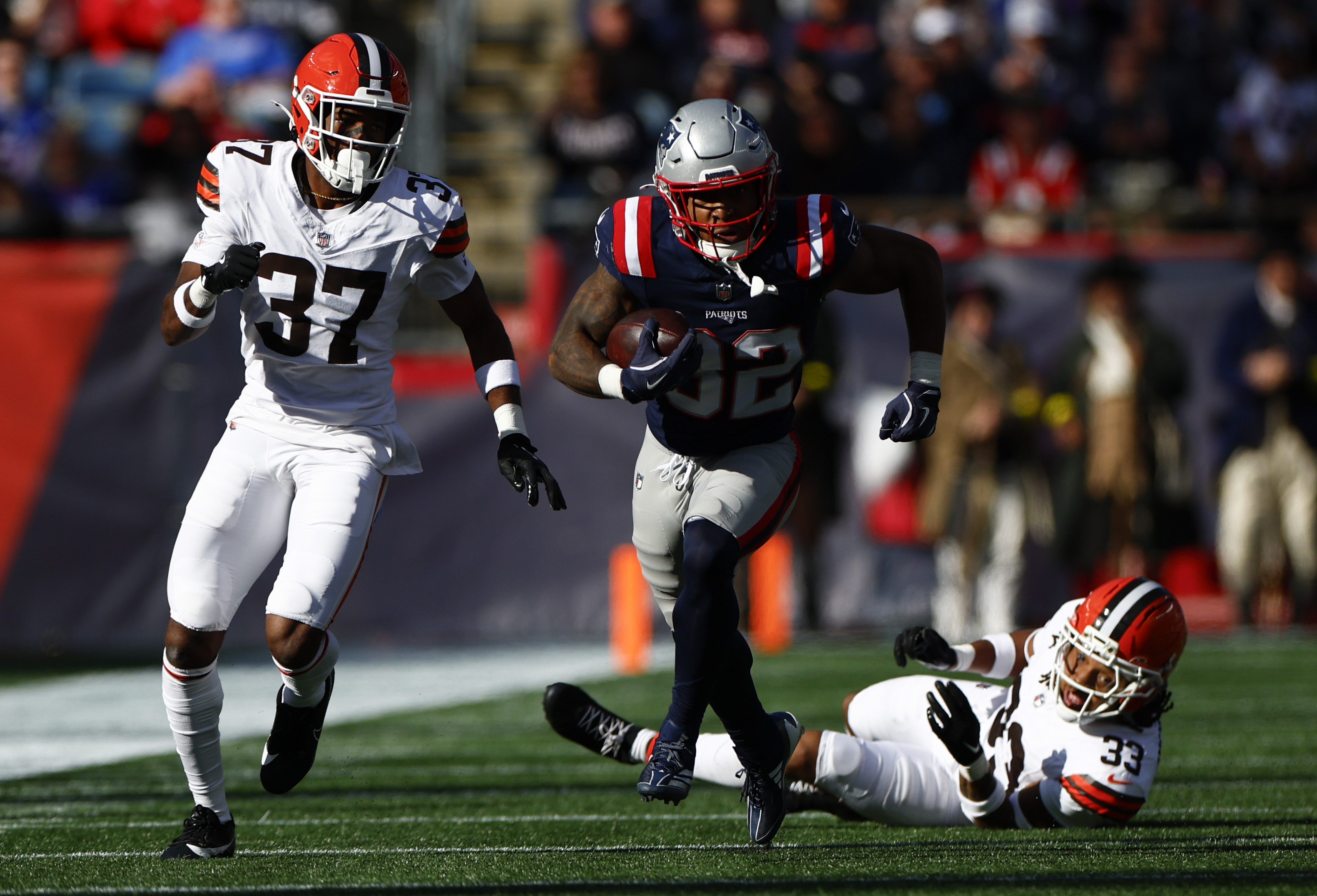 Arch Manning runs and passes Texas past Michigan, image size:3163x2153