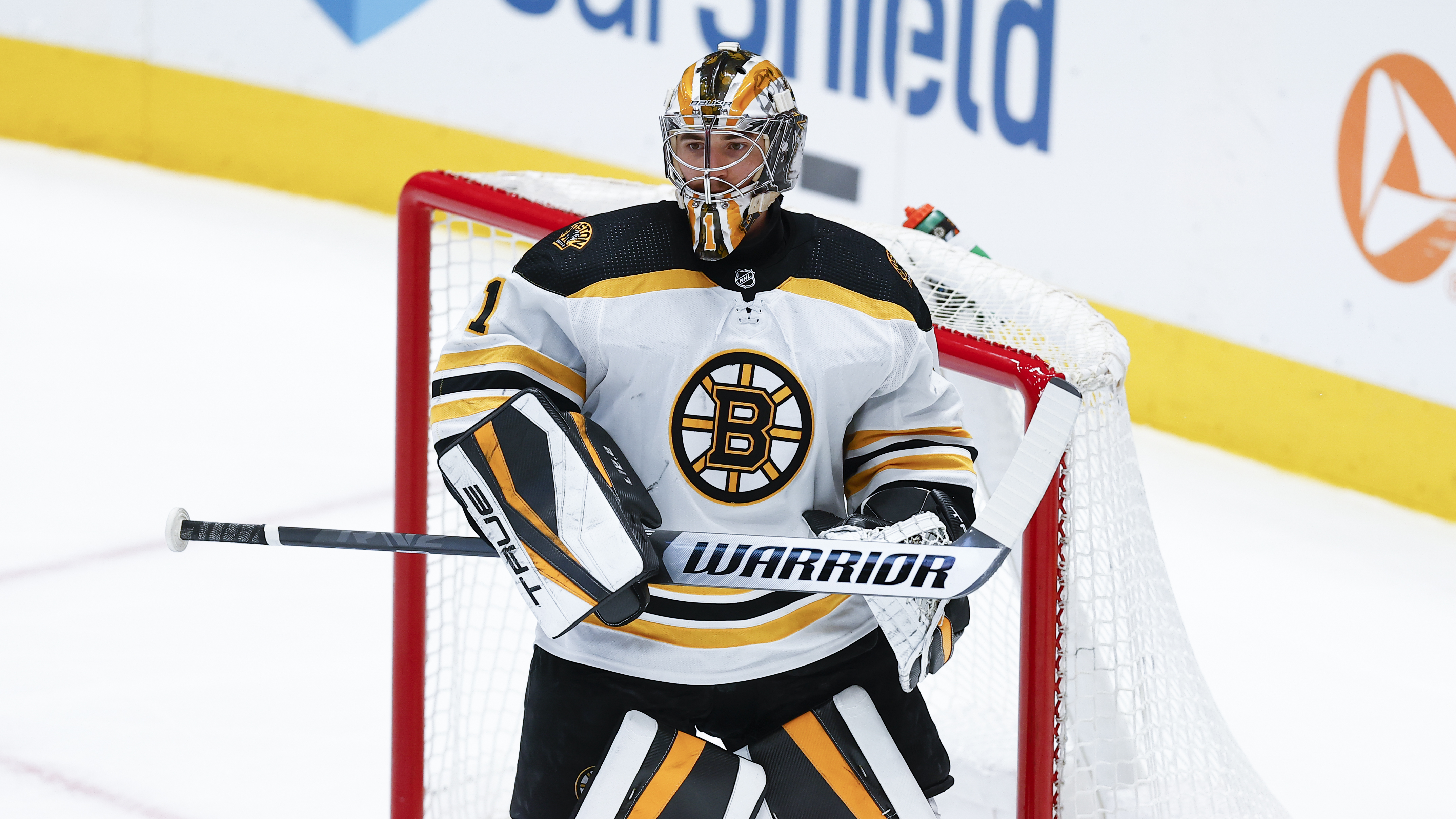 Bruins netminder Jeremy Swayman receives 'star' honors from NHL